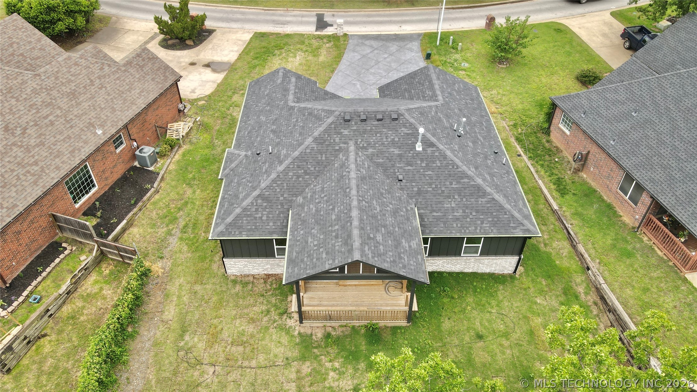 4001 S Rolling Oaks Drive Tulsa OK 74107