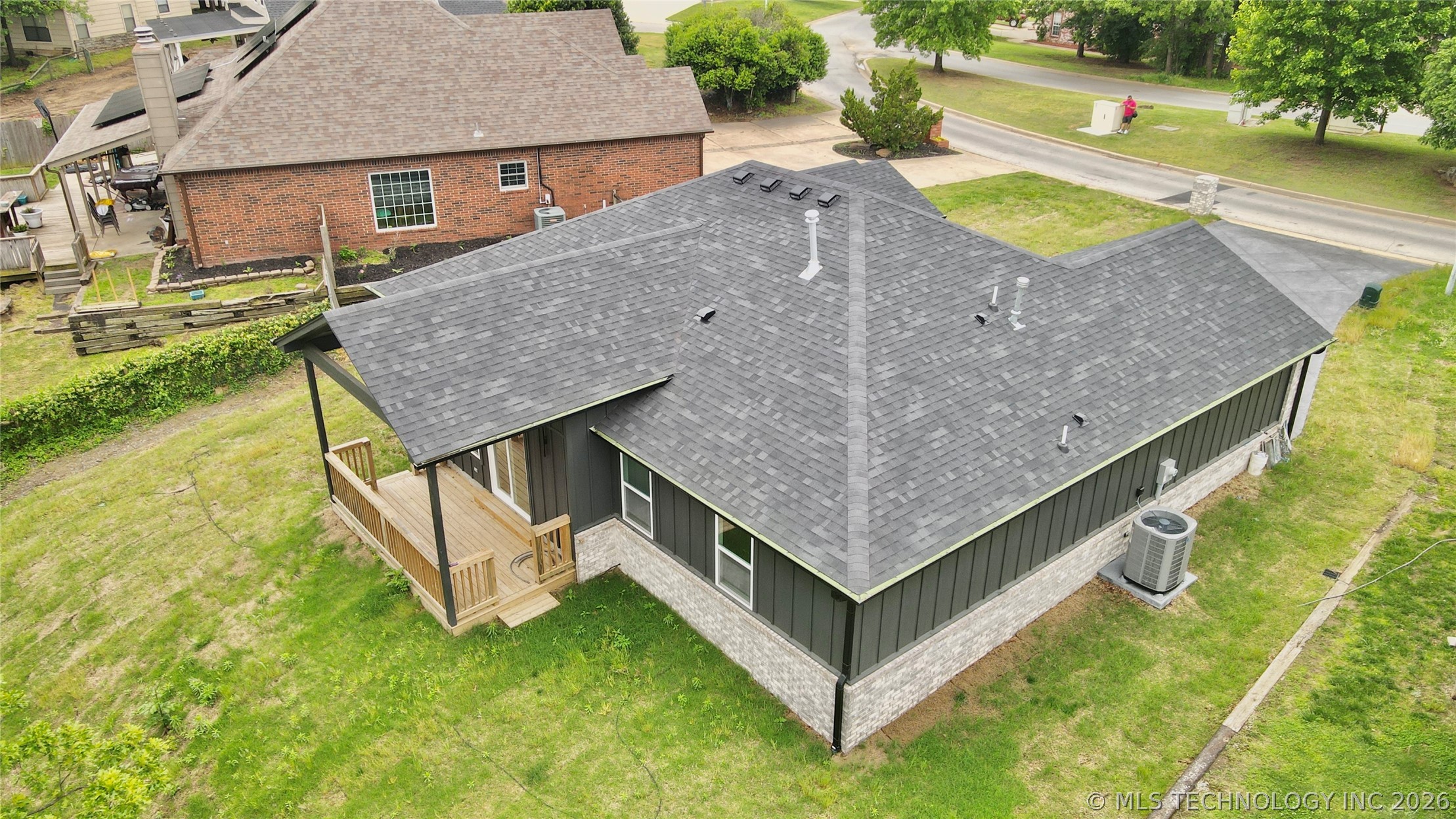 4001 S Rolling Oaks Drive Tulsa OK 74107
