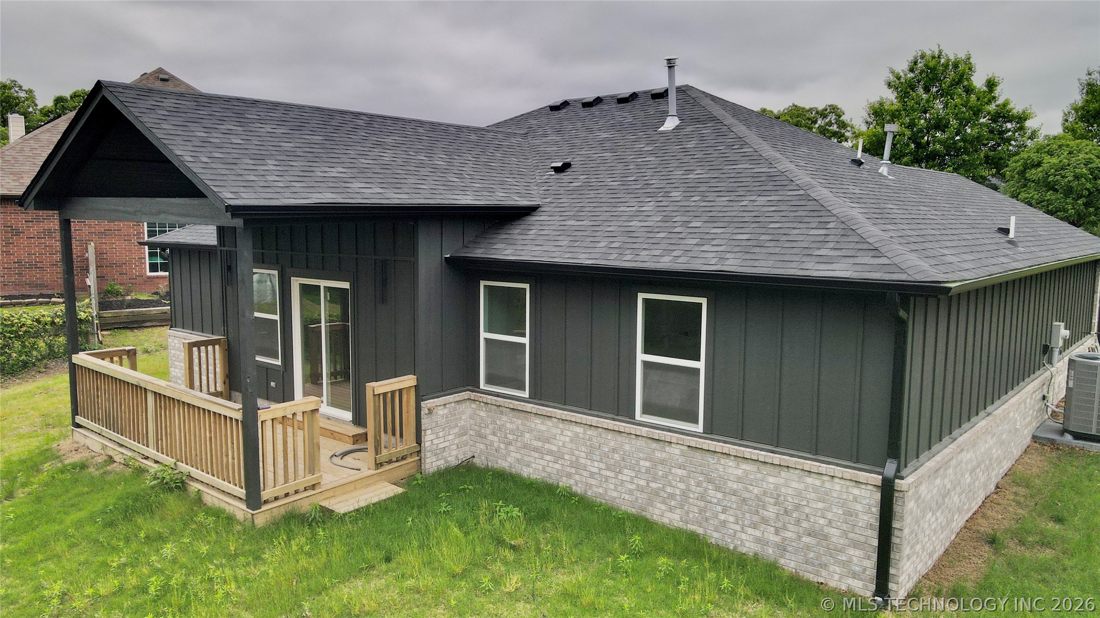 4001 S Rolling Oaks Drive Tulsa OK 74107
