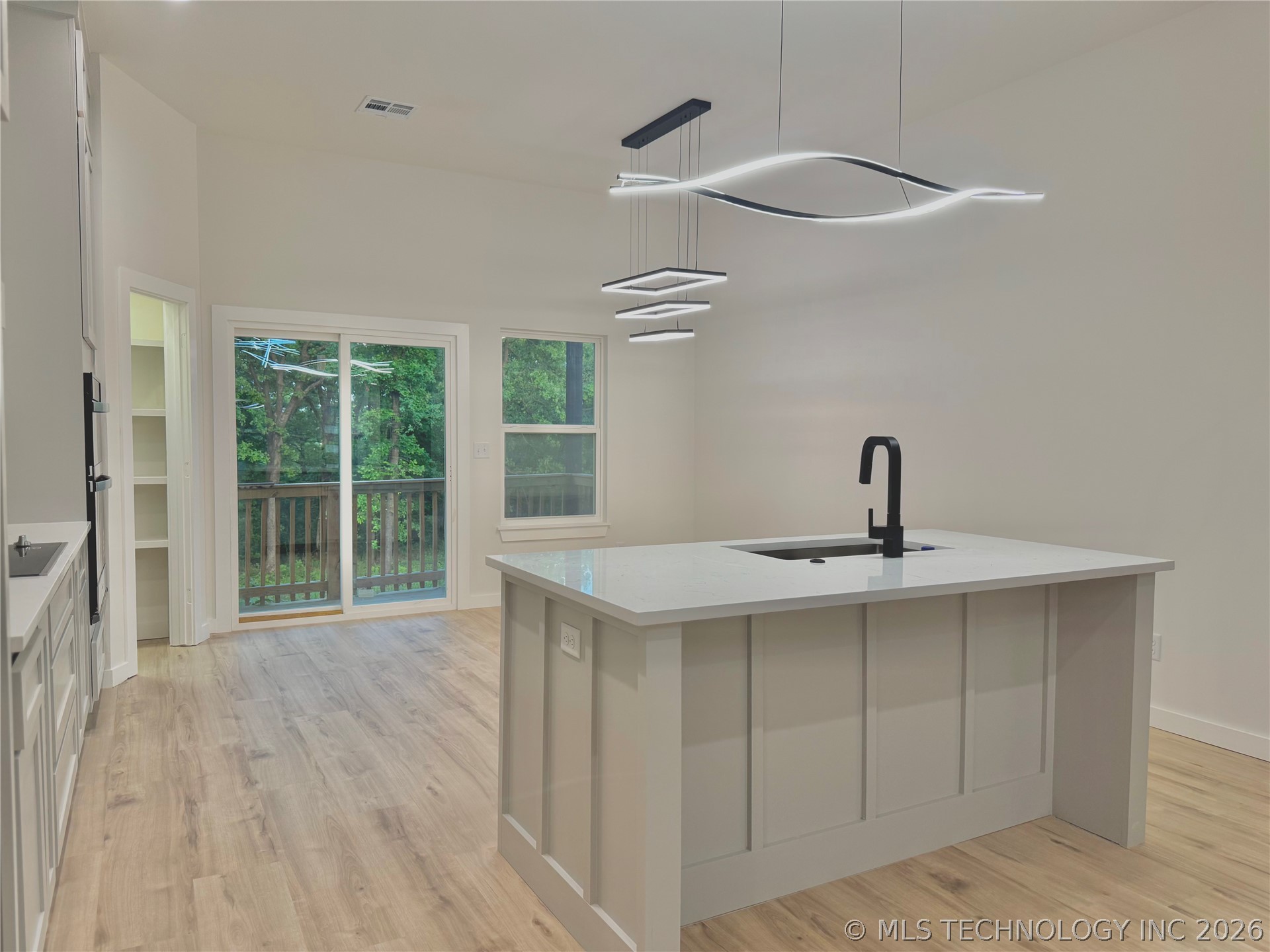 4001 S Rolling Oaks Drive Tulsa OK 74107