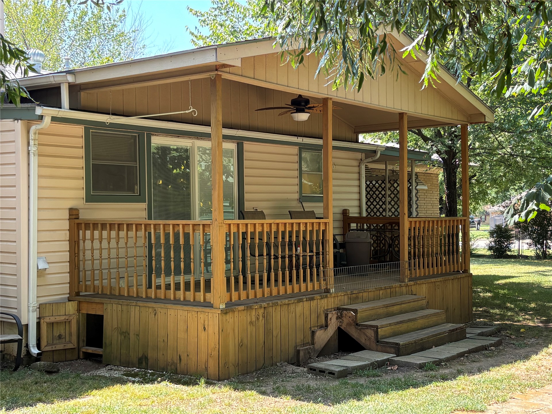 110 S Mckinley Avenue Calera OK 74730