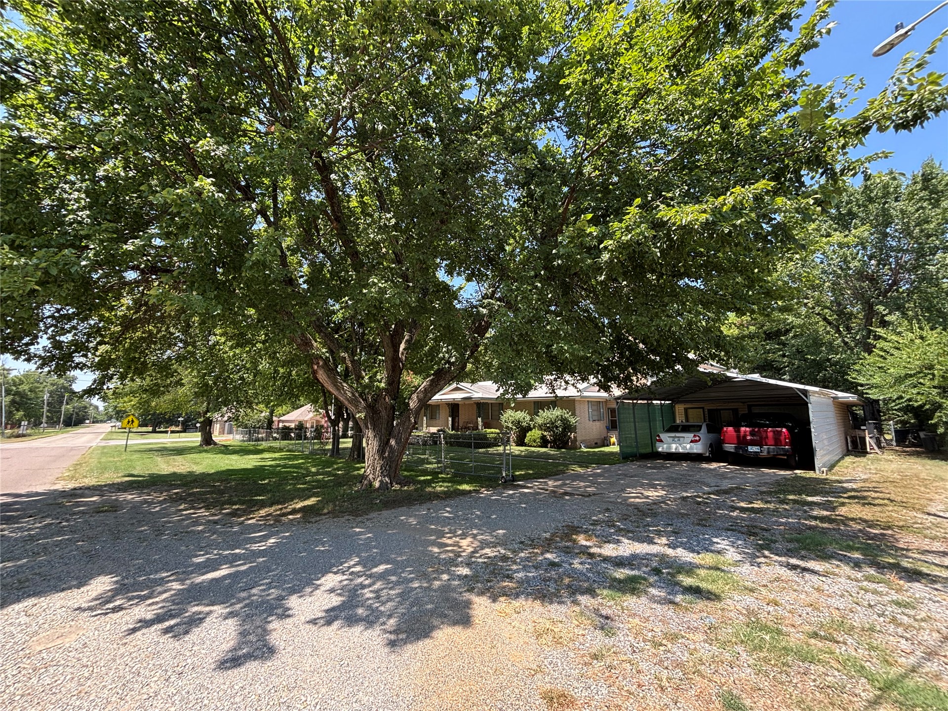 110 S Mckinley Avenue Calera OK 74730