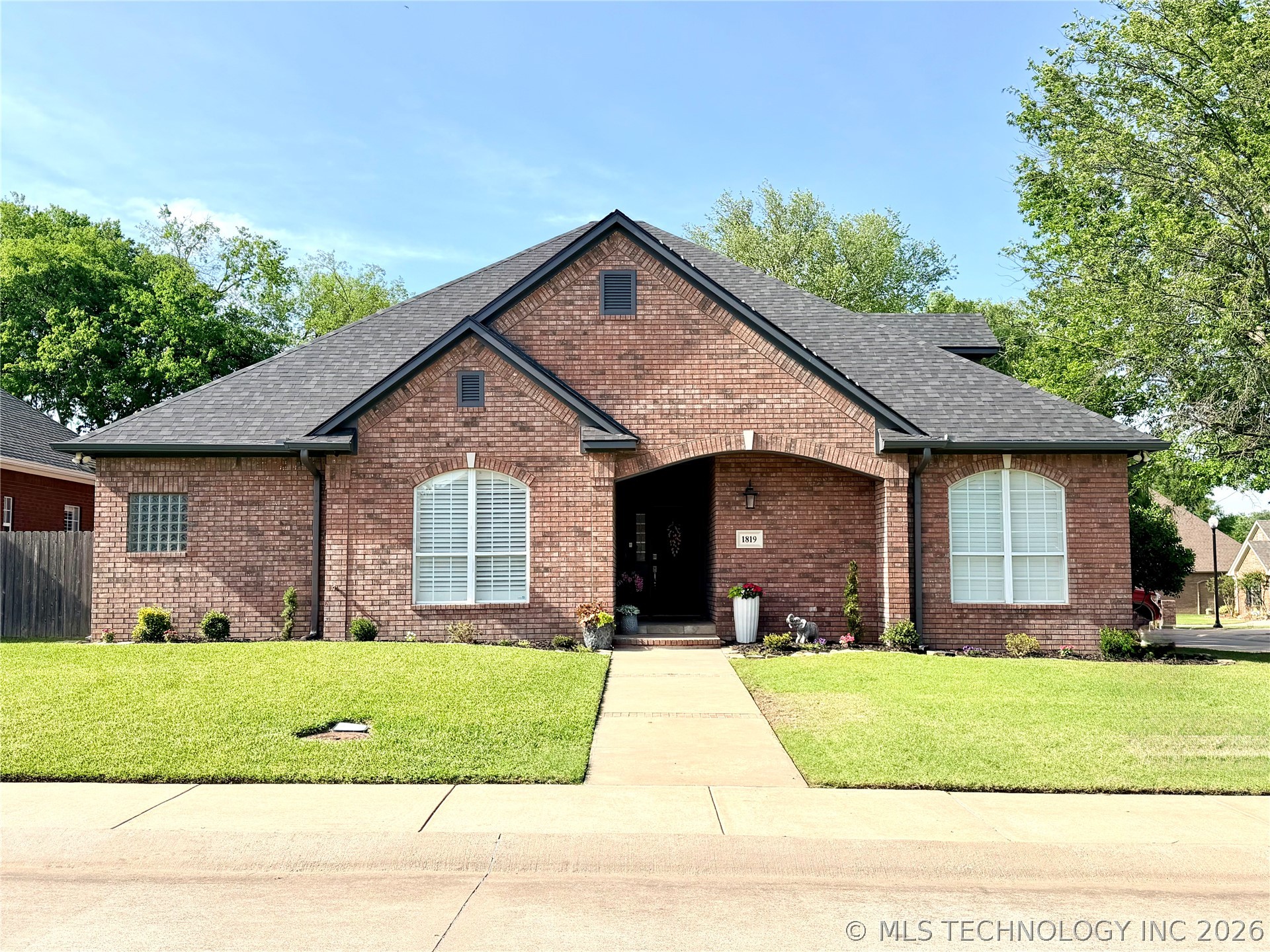 1819 Sunset Park Terrace Ardmore OK 73401