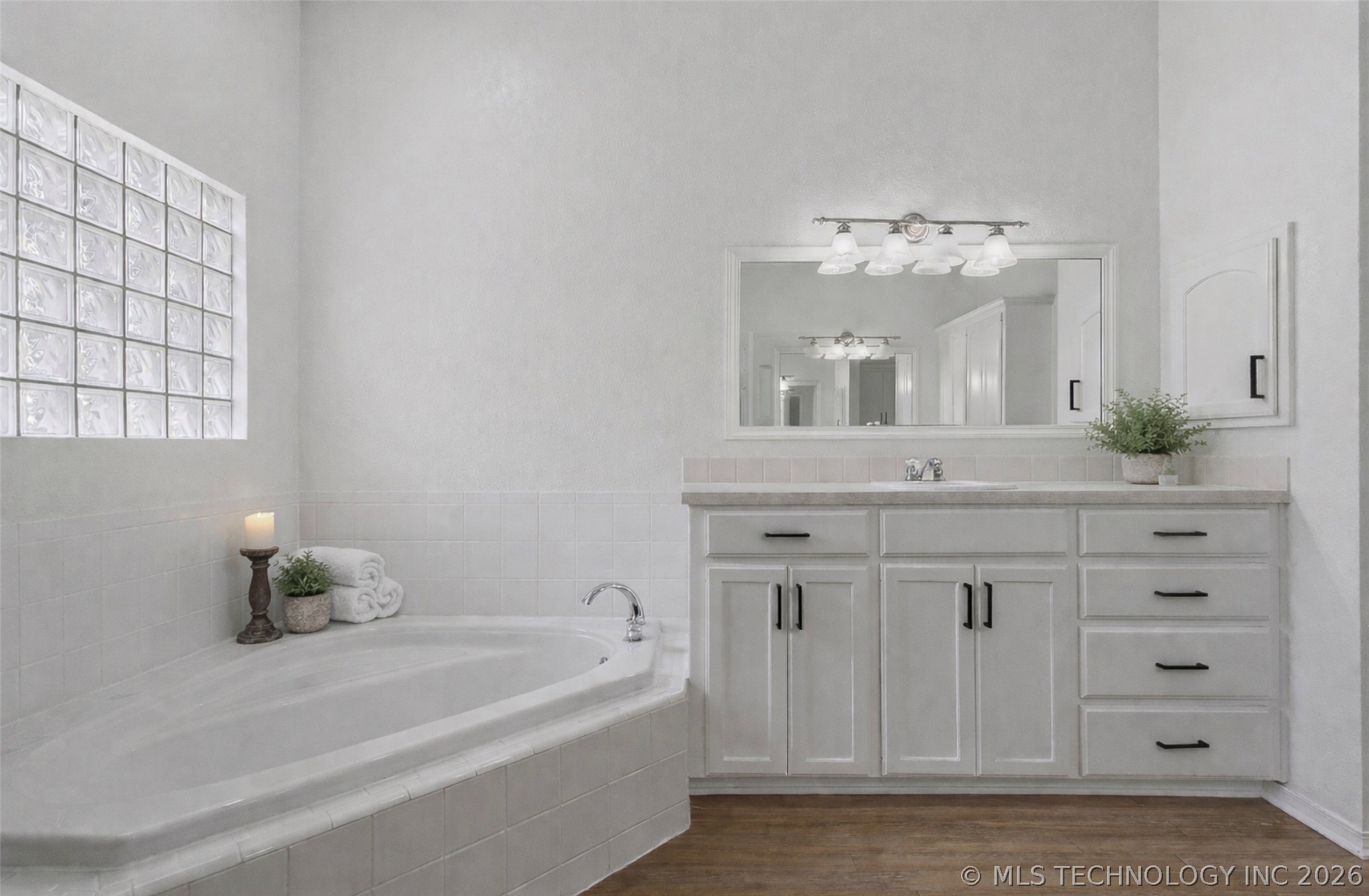 1819 Sunset Park Terrace Ardmore OK 73401