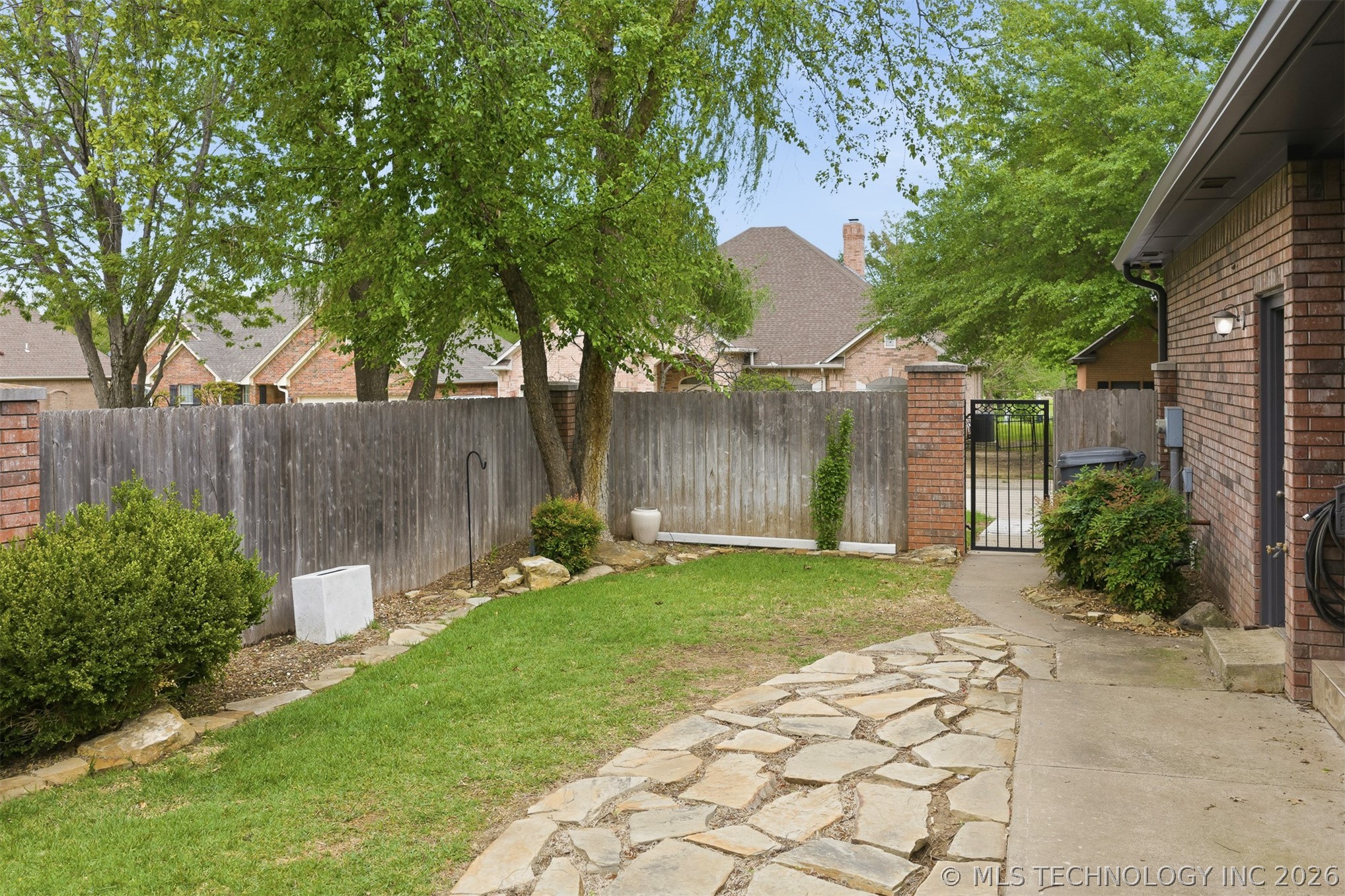 1819 Sunset Park Terrace Ardmore OK 73401
