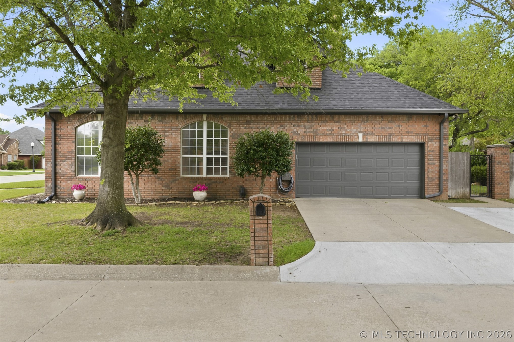 1819 Sunset Park Terrace Ardmore OK 73401