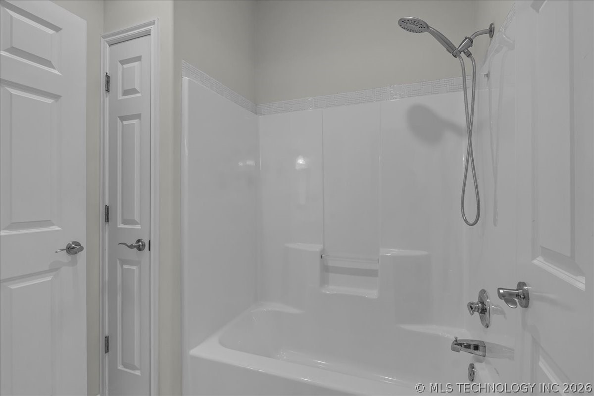 12586 Longhorn Court Glenpool OK 74033