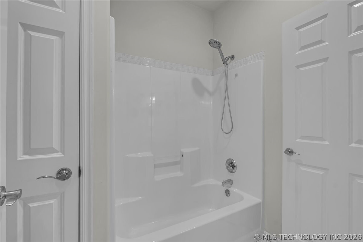 12586 Longhorn Court Glenpool OK 74033