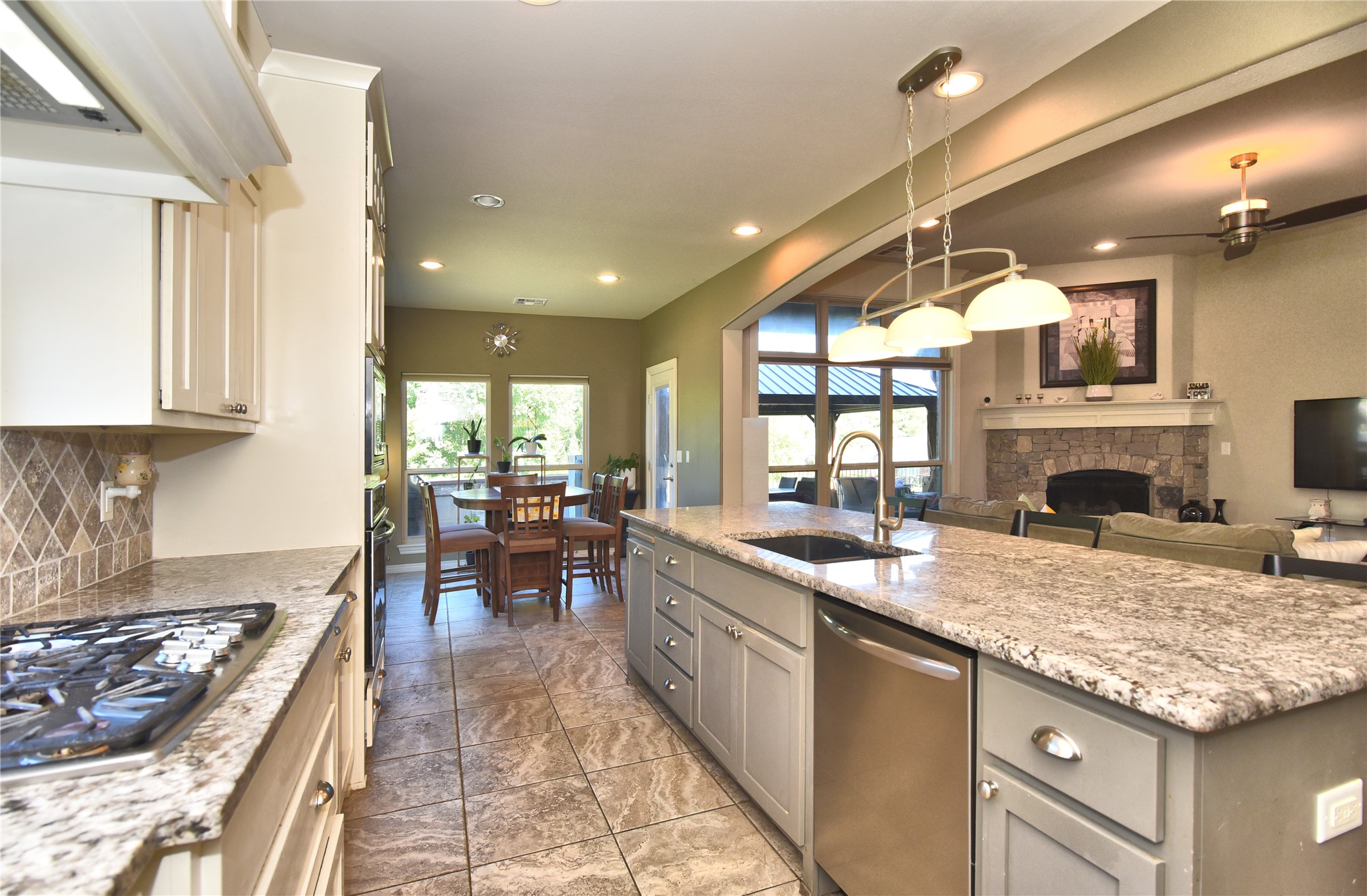 5916 S 13th Street Broken Arrow OK 74011