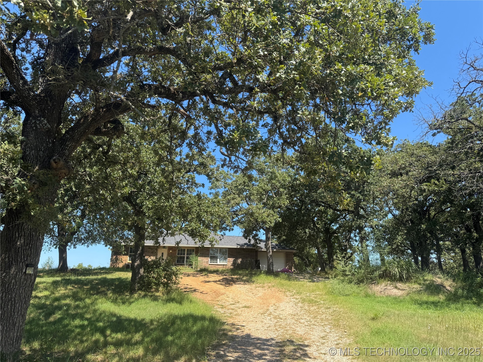 1416 Richland Ardmore OK 73401