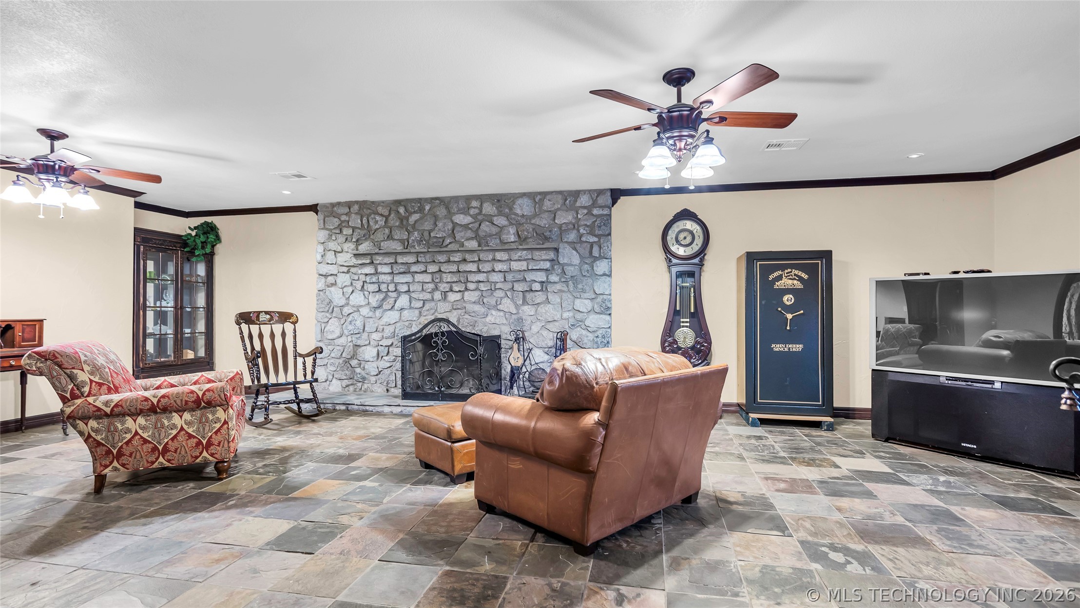 204 Bear Hollow Road Wilson OK 73463