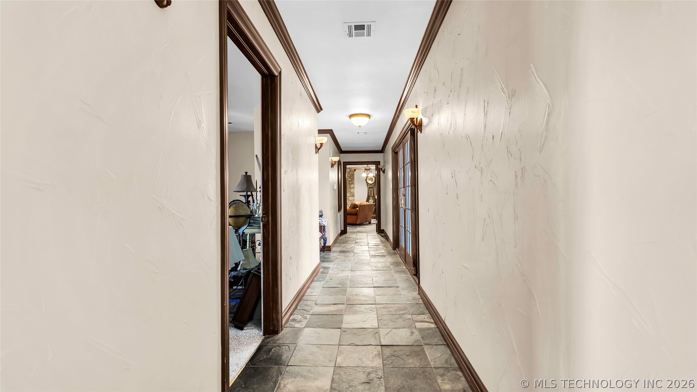 204 Bear Hollow Road Wilson OK 73463