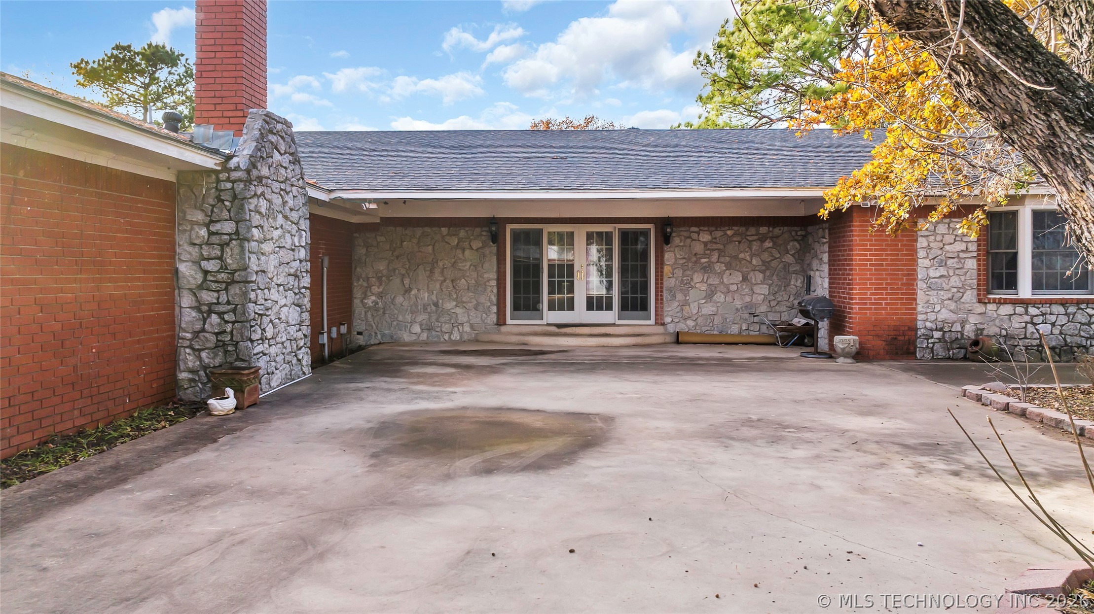 204 Bear Hollow Road Wilson OK 73463