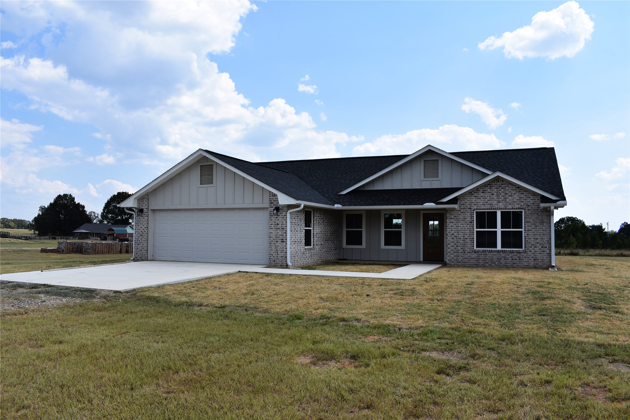 2915 E 2090 Road Hugo OK 74743