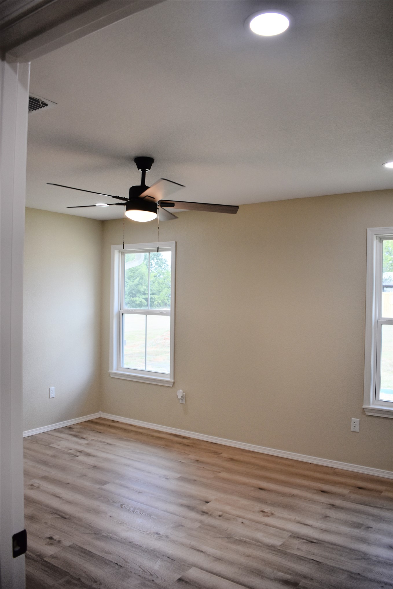 2915 E 2090 Road Hugo OK 74743