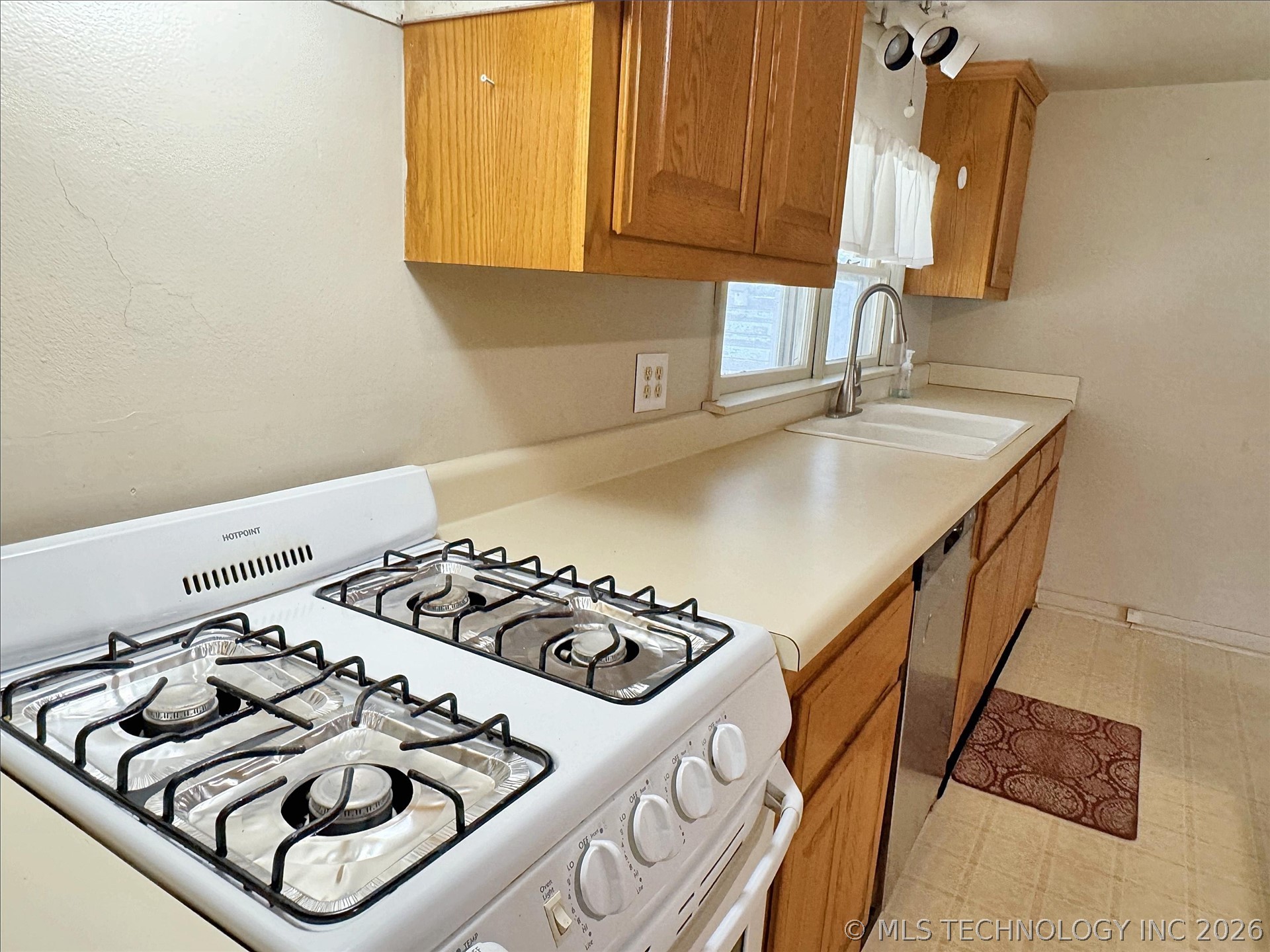 725 Sooner Drive Tahlequah OK 74464