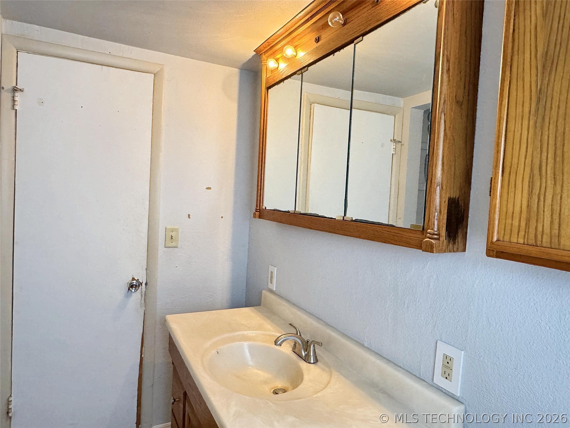 725 Sooner Drive Tahlequah OK 74464