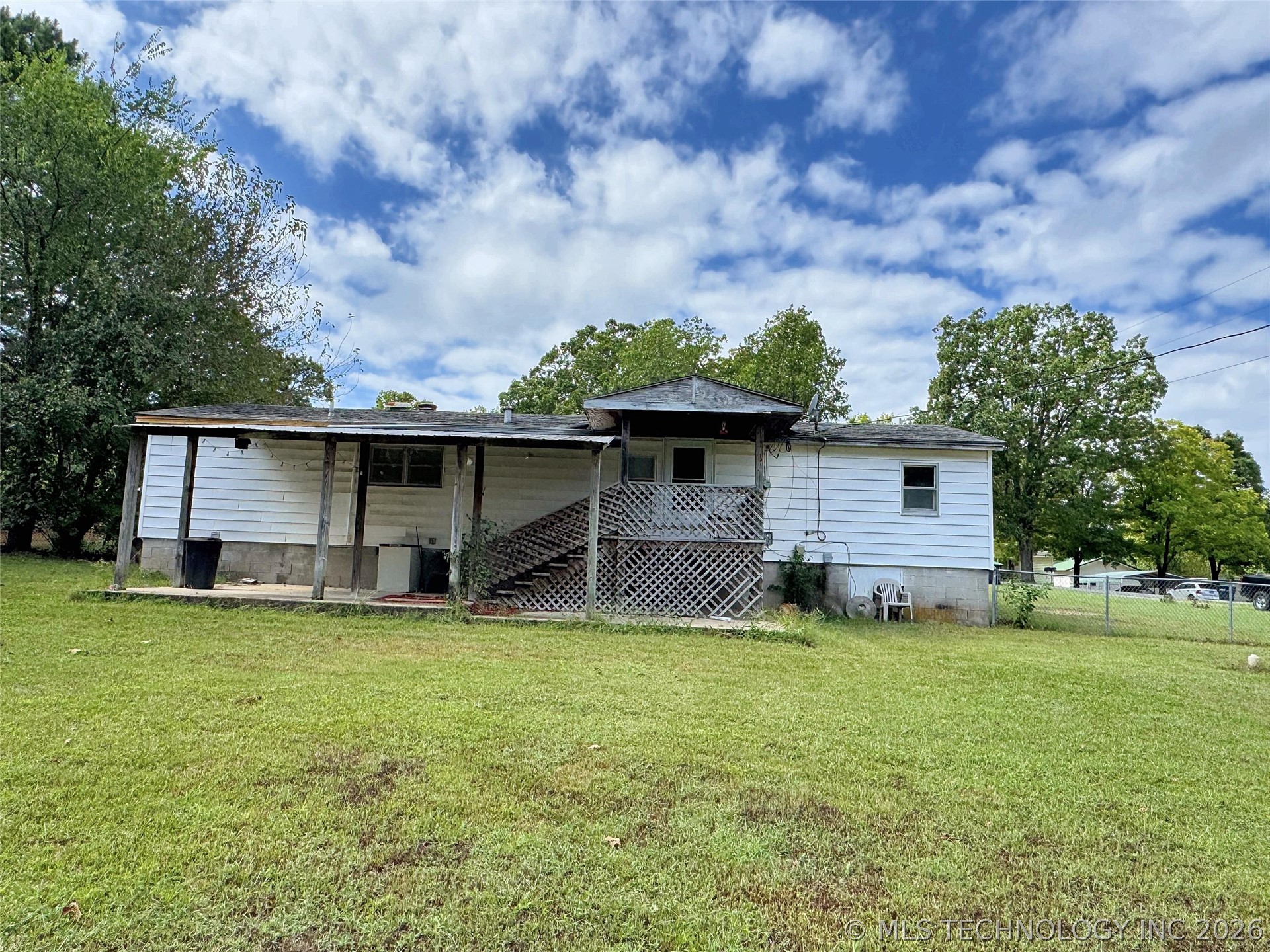 725 Sooner Drive Tahlequah OK 74464