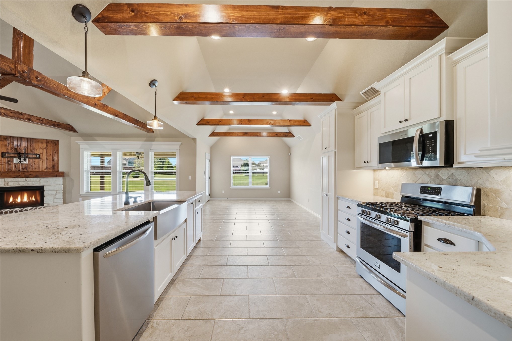 7052 S 310th East Avenue Broken Arrow OK 74014