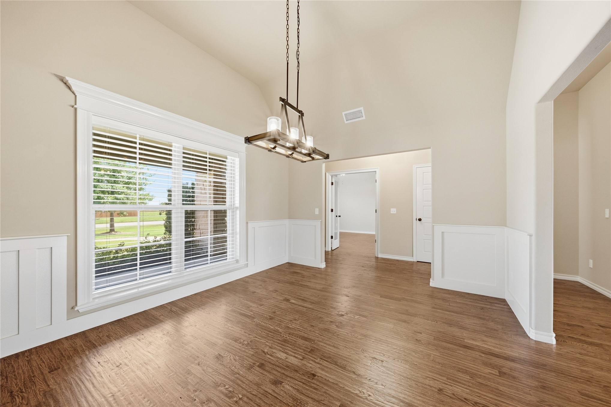 7052 S 310th East Avenue Broken Arrow OK 74014