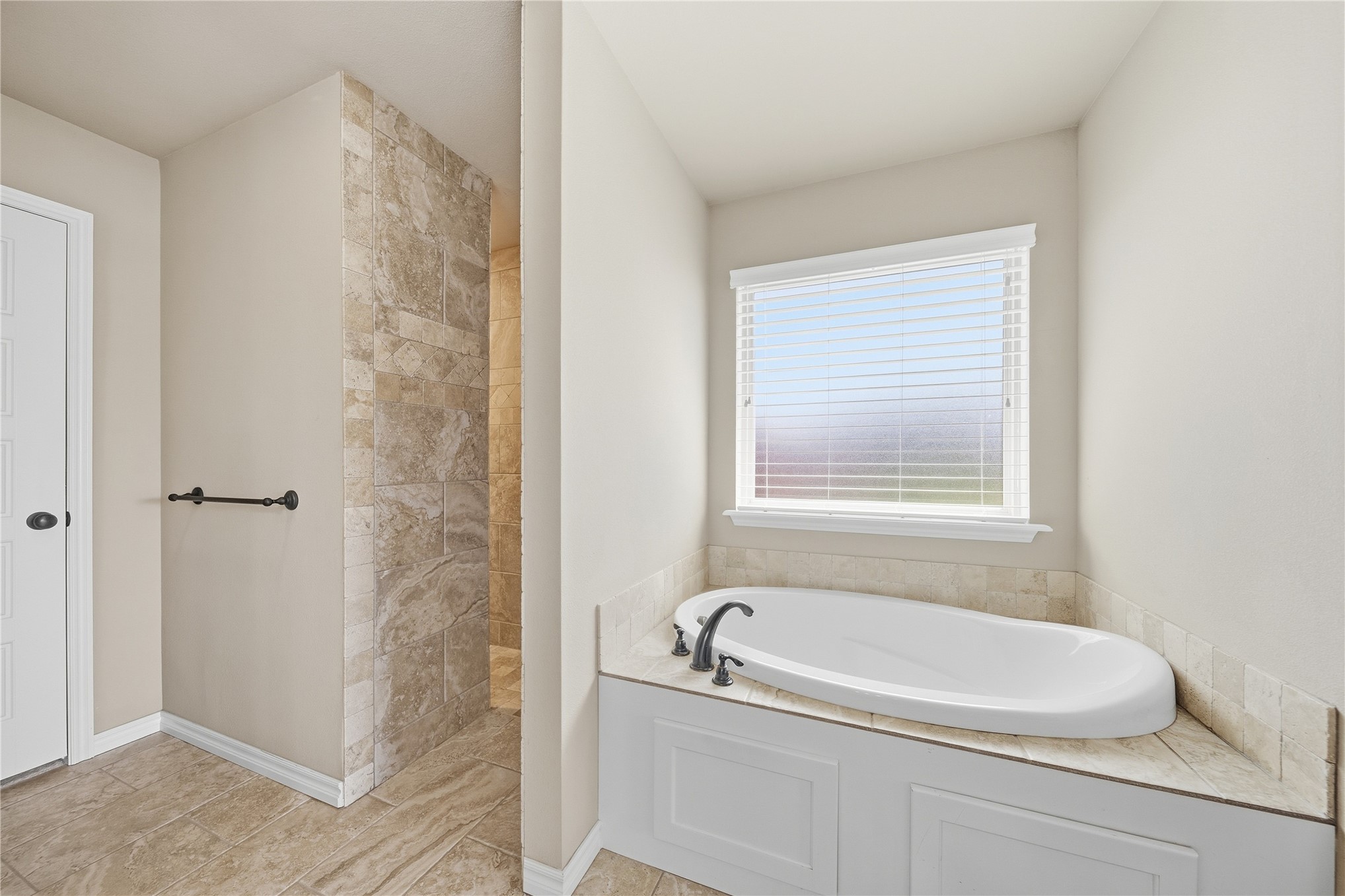 7052 S 310th East Avenue Broken Arrow OK 74014