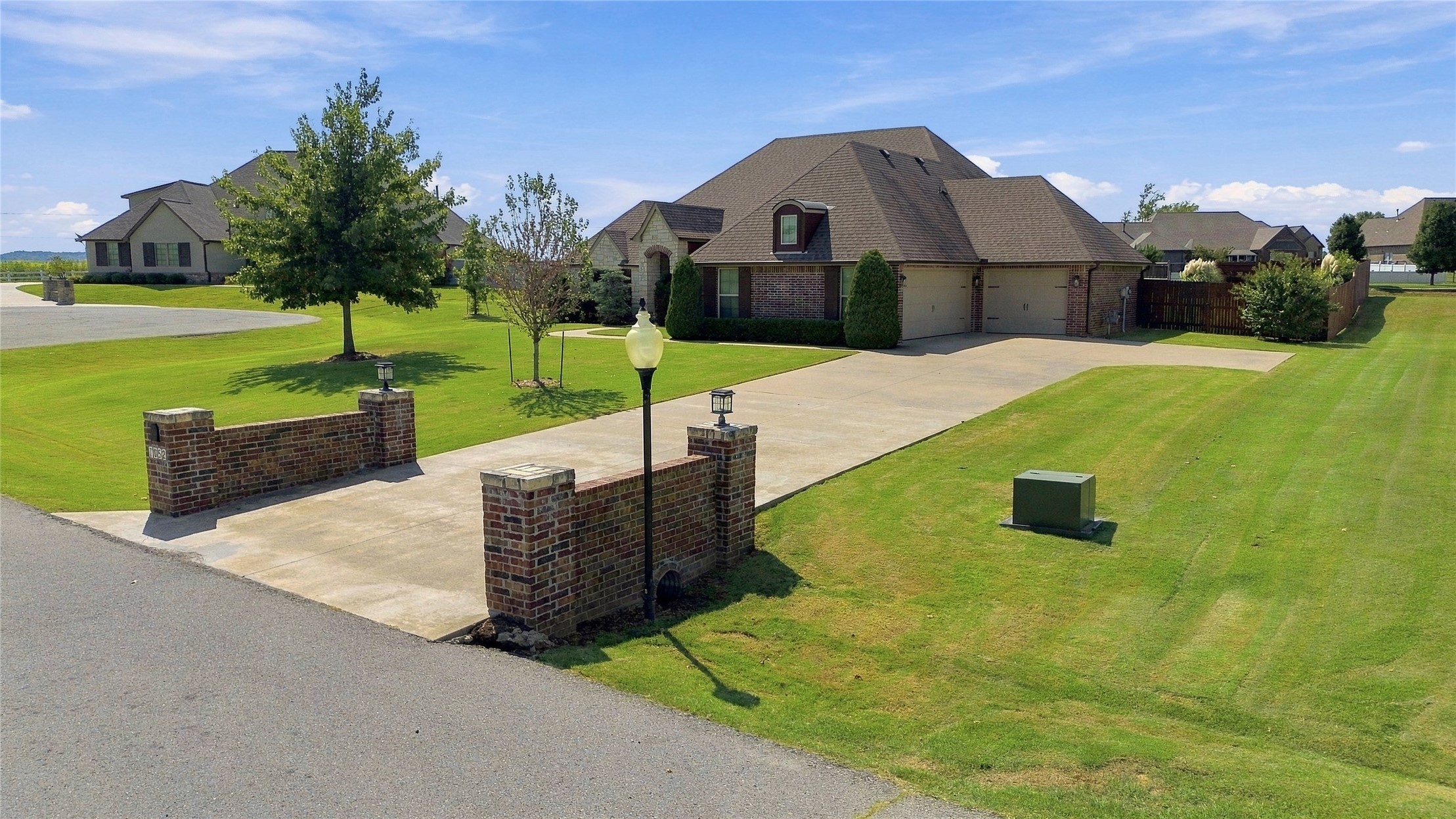 7052 S 310th East Avenue Broken Arrow OK 74014