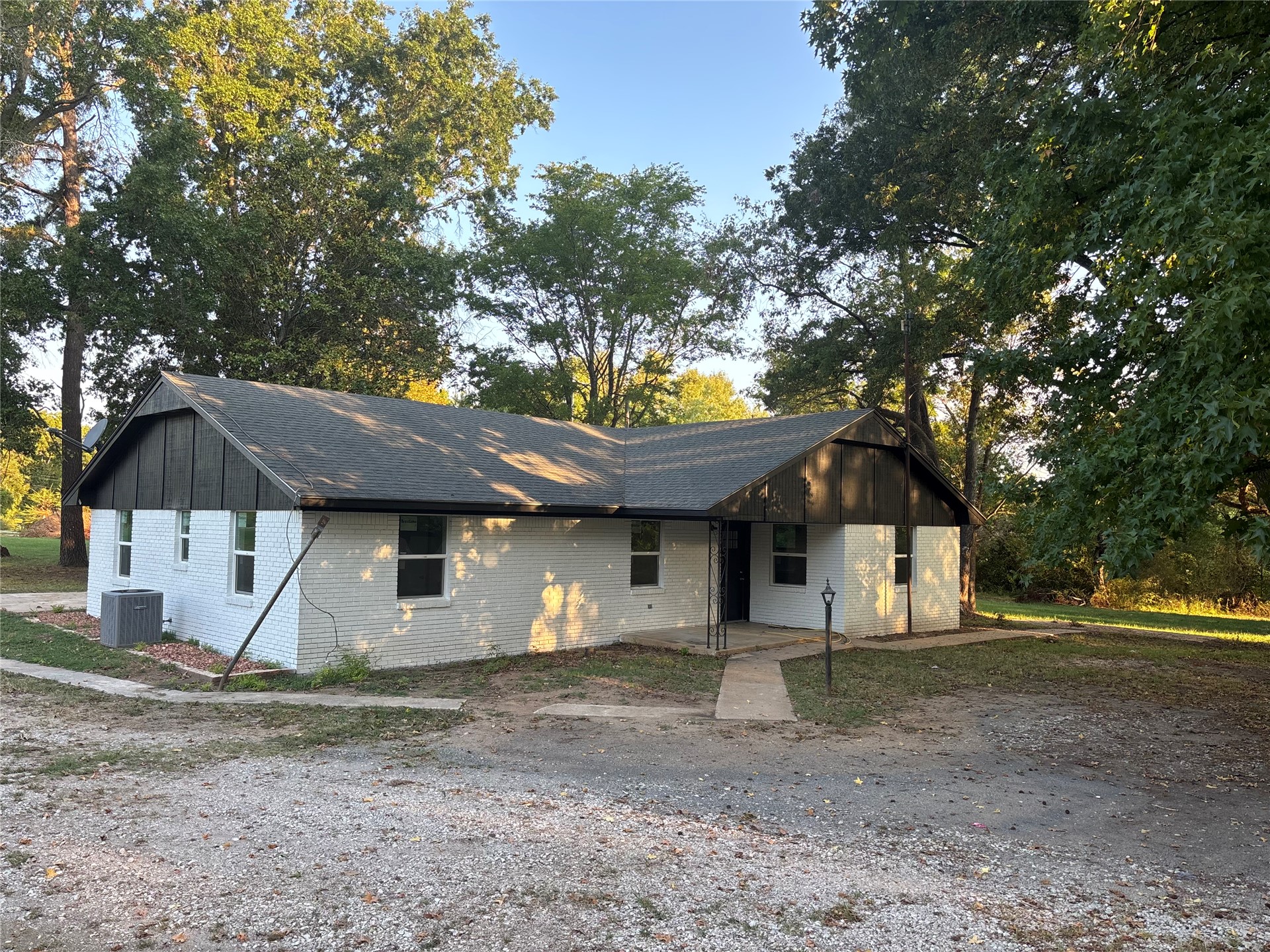 21606 County Road 3 Drive Stonewall OK 74871
