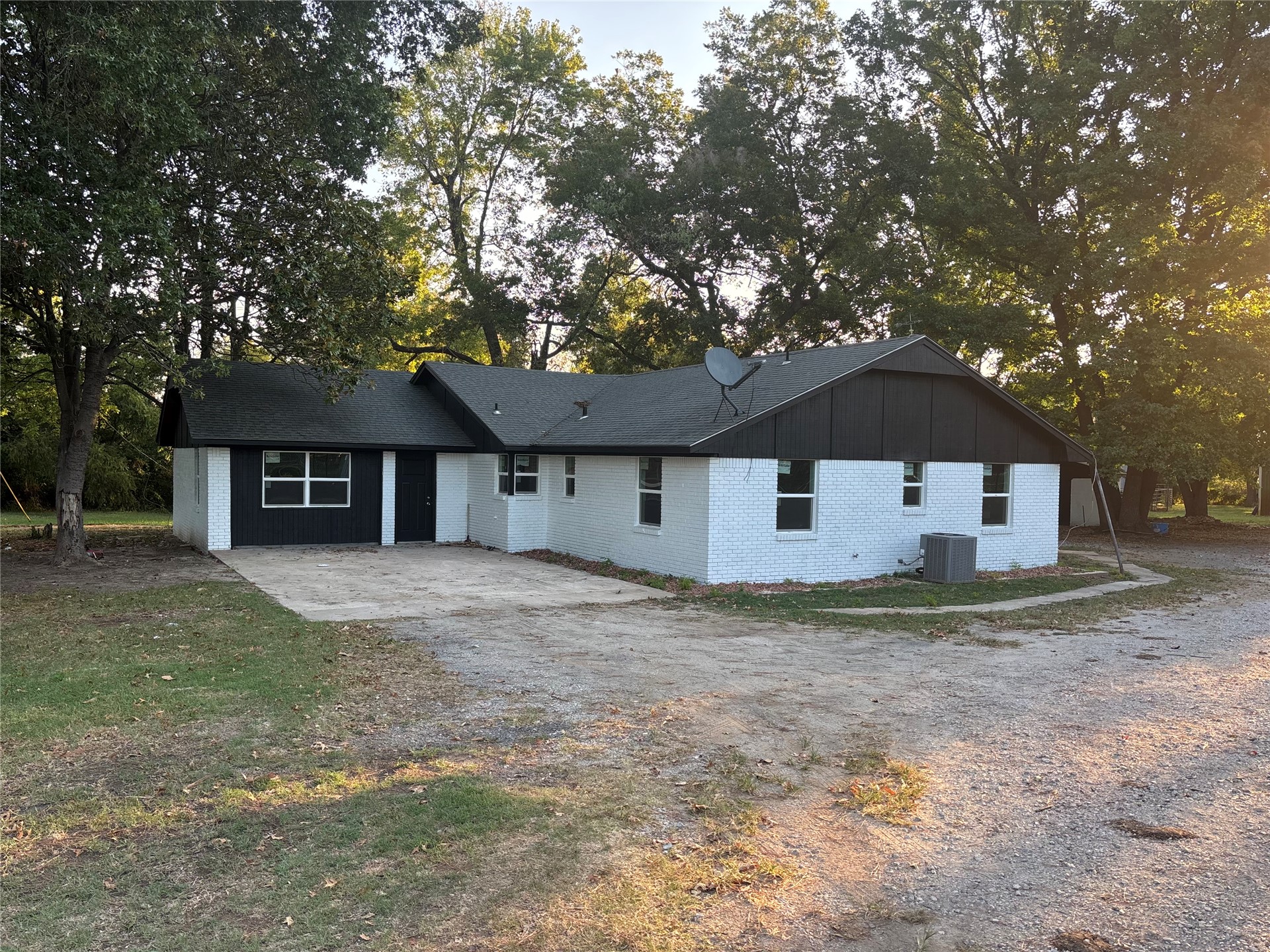 21606 County Road 3 Drive Stonewall OK 74871