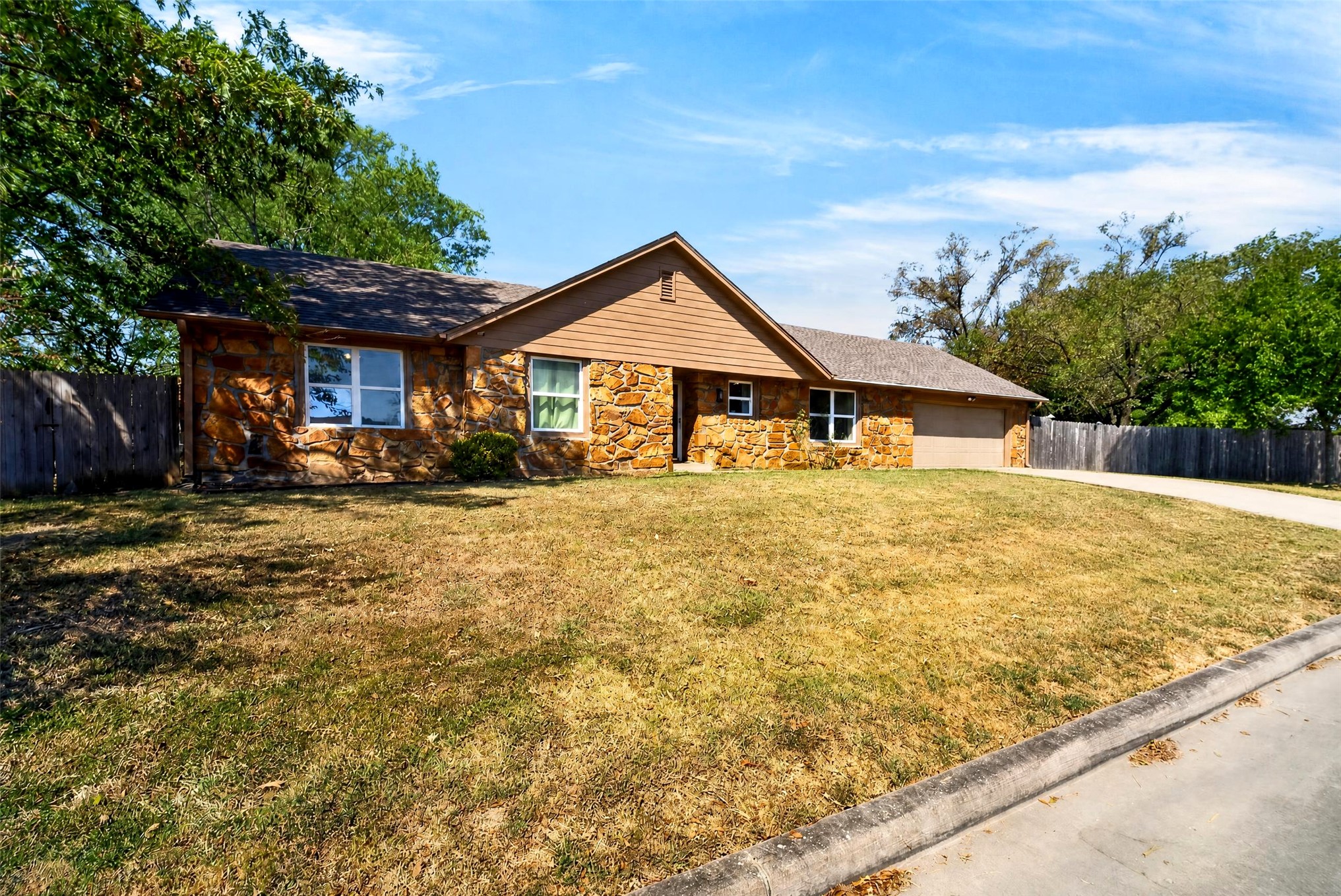 1631 Valley Parkway Claremore OK 74017