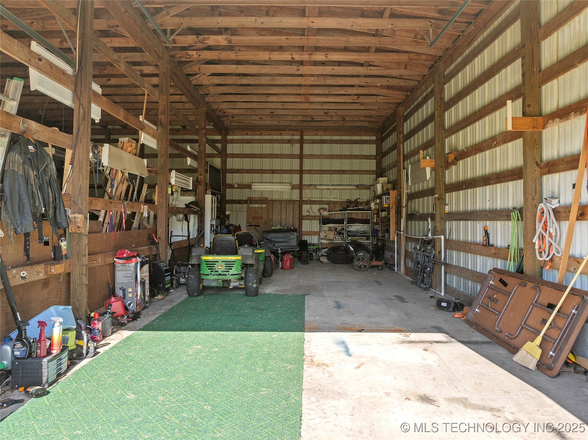 6892 Meridian Road Lone Grove OK 73443