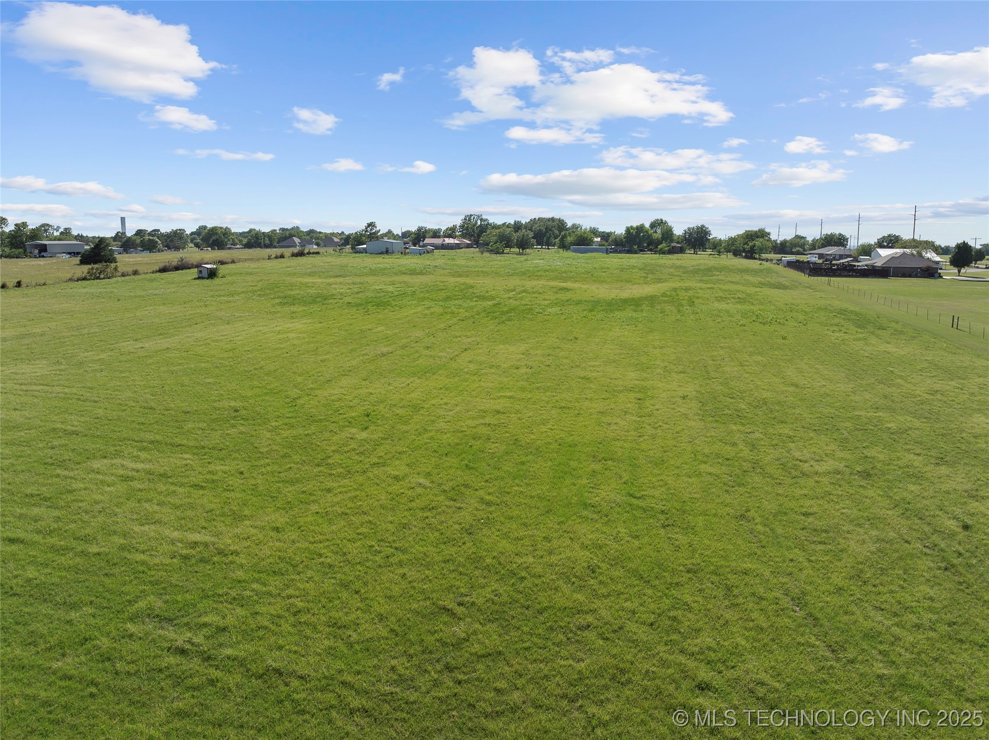 6892 Meridian Road Lone Grove OK 73443