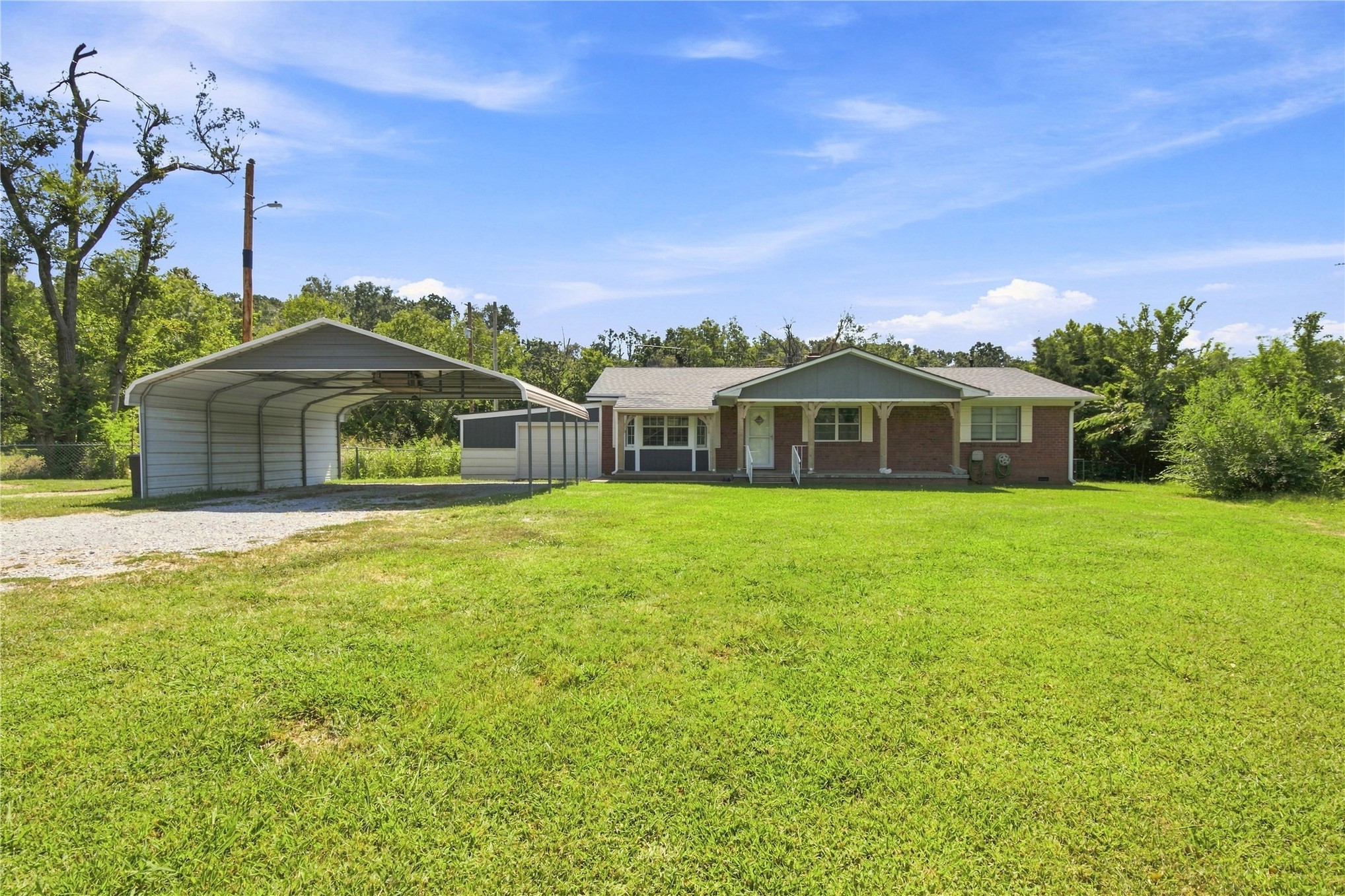 2424 N State Highway 82 Highway Salina OK 74365