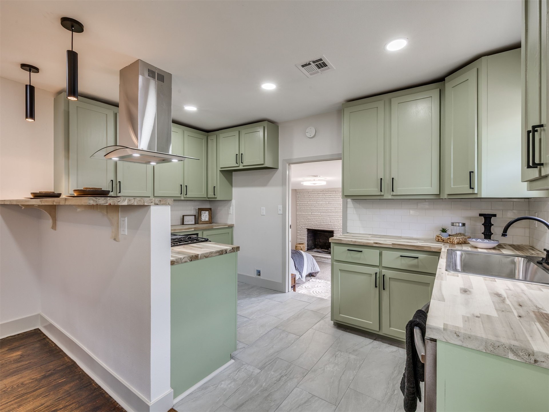516 N Xenophon Avenue Tulsa OK 74127
