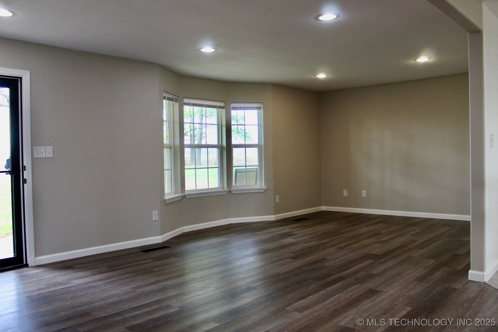 11086 N 368 Road Okemah OK 74859