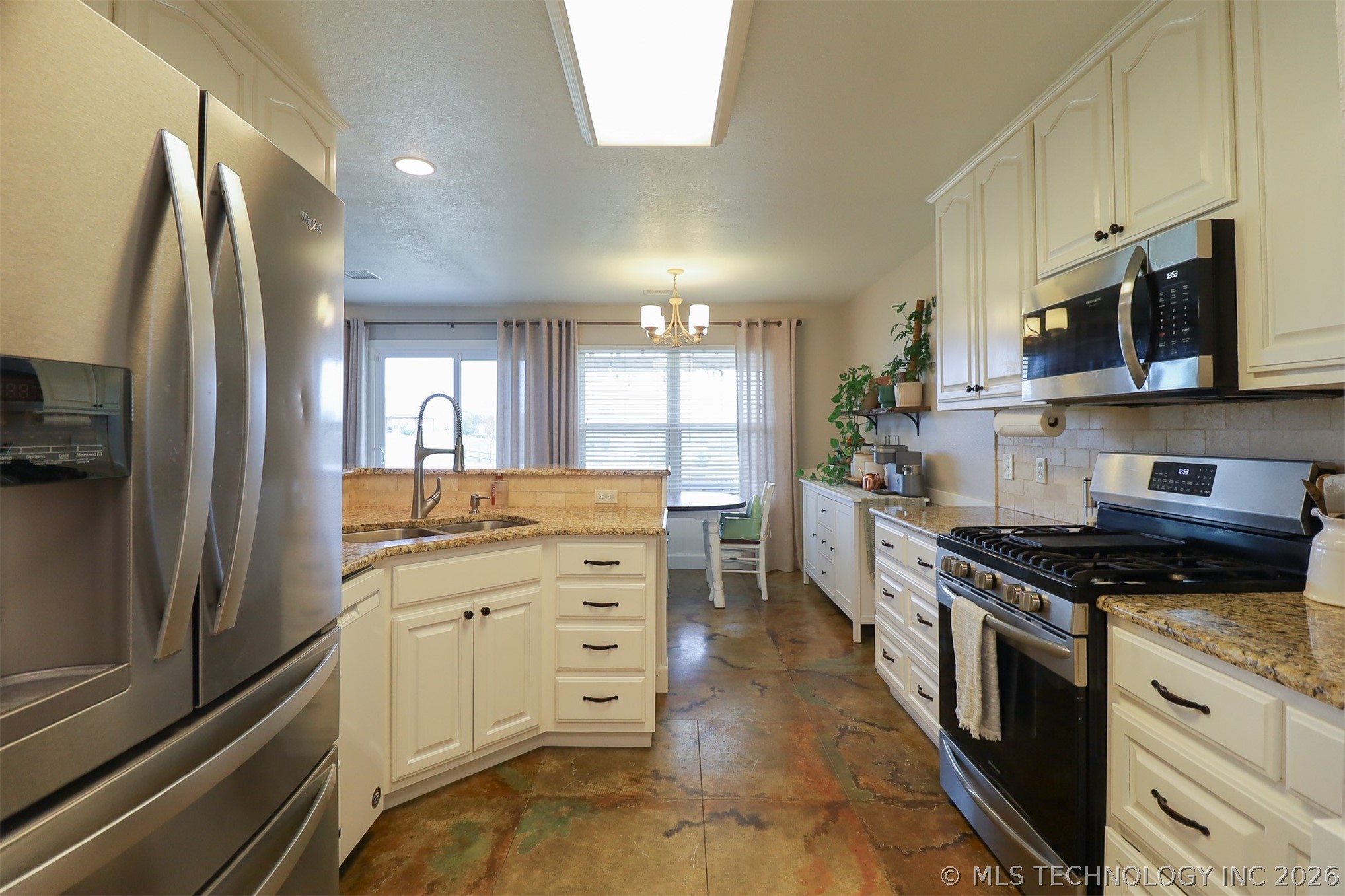 24915 S Meadow Ridge Road Claremore OK 74019