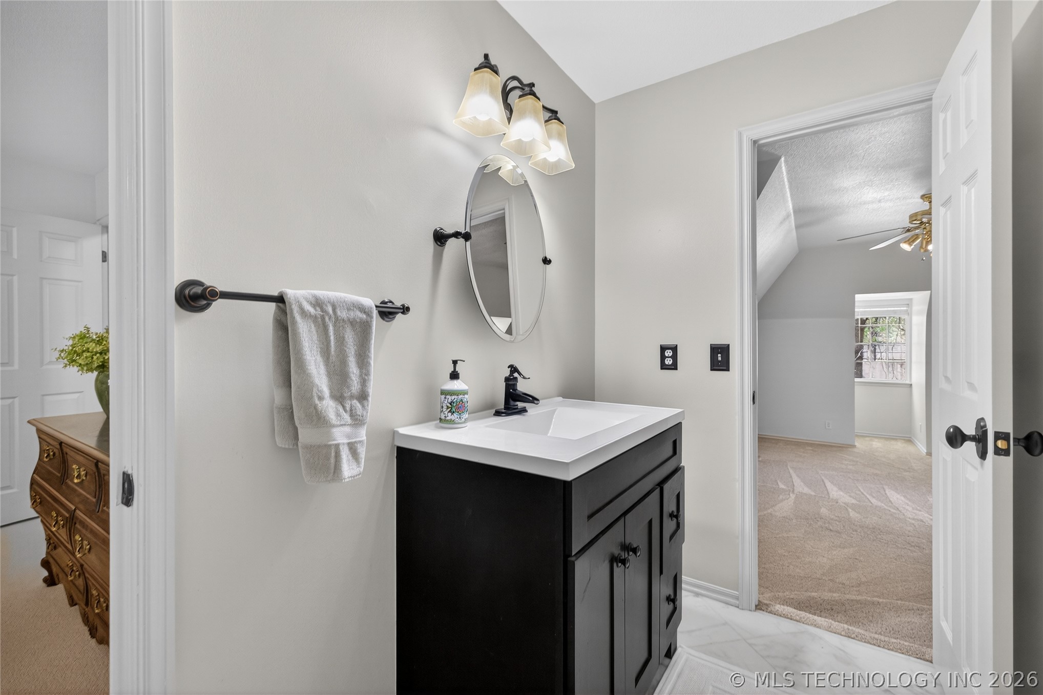 8711 S Winston Avenue Tulsa OK 74137