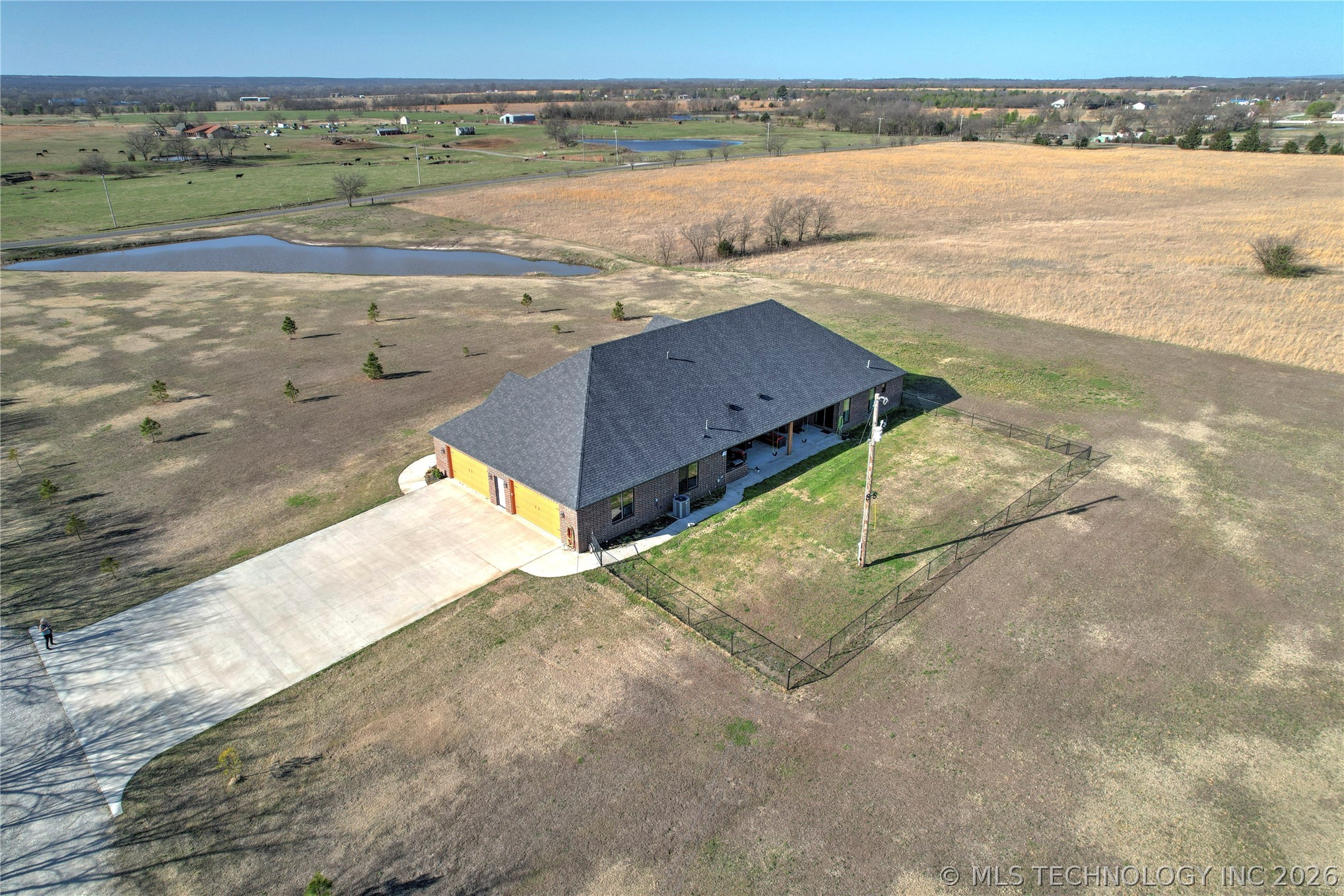 4011 E 201st Street S Mounds OK 74047