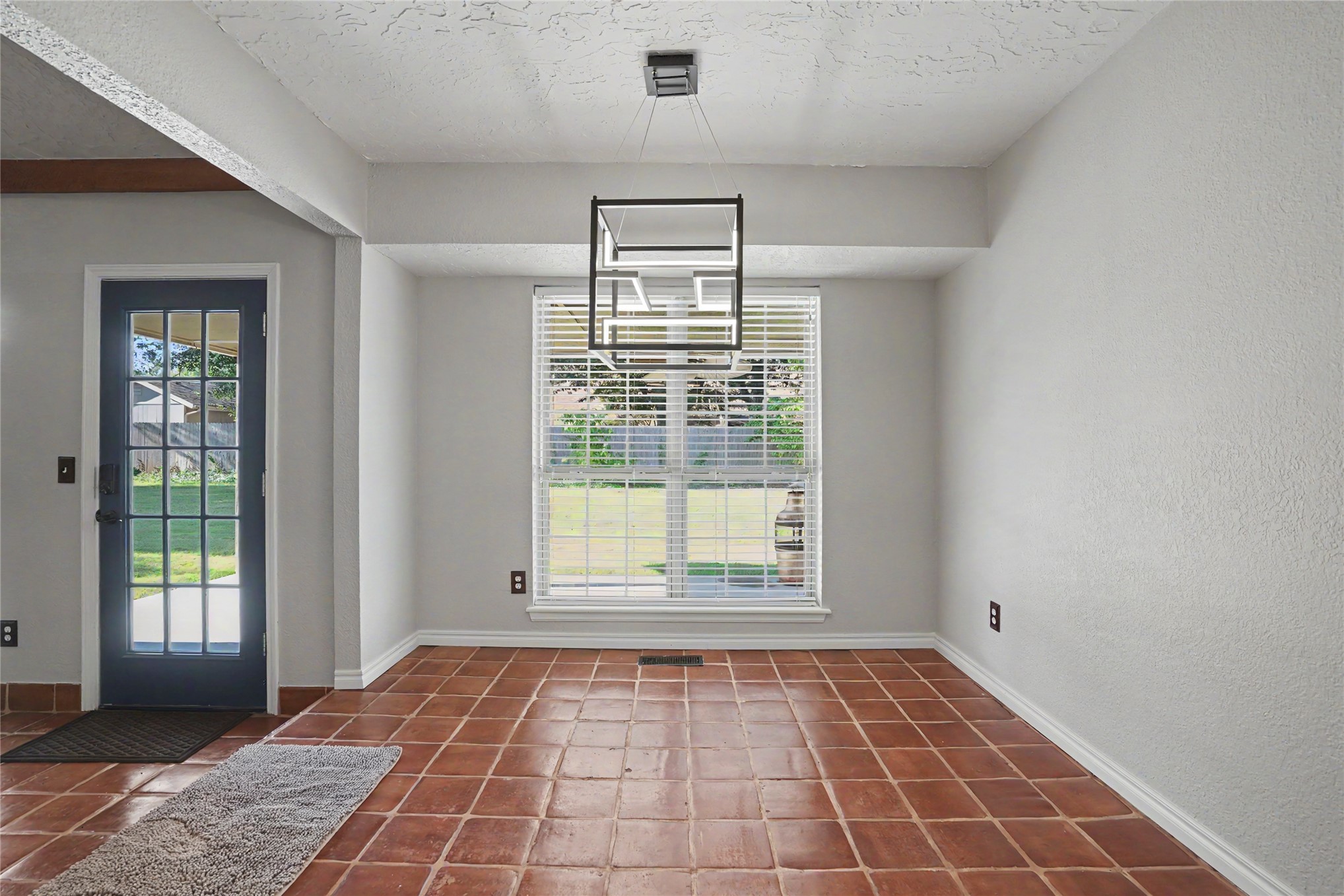 5812 E 97th Street Tulsa OK 74137