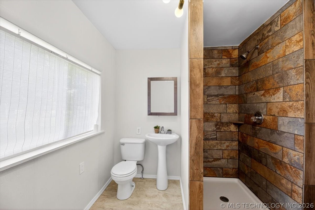 901 Morris Street Pocola OK 74902