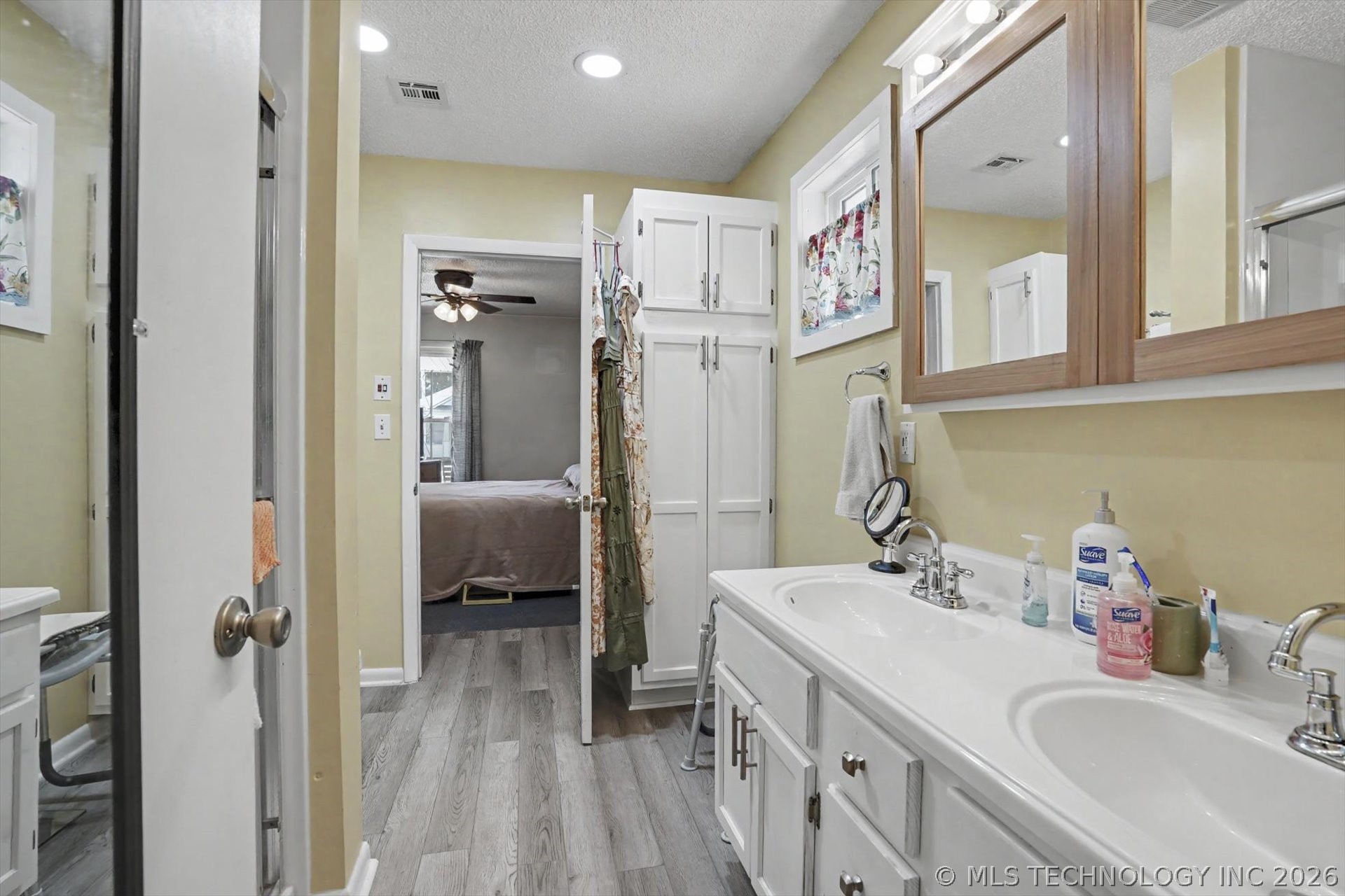 121 W Cleveland Avenue Sapulpa OK 74066