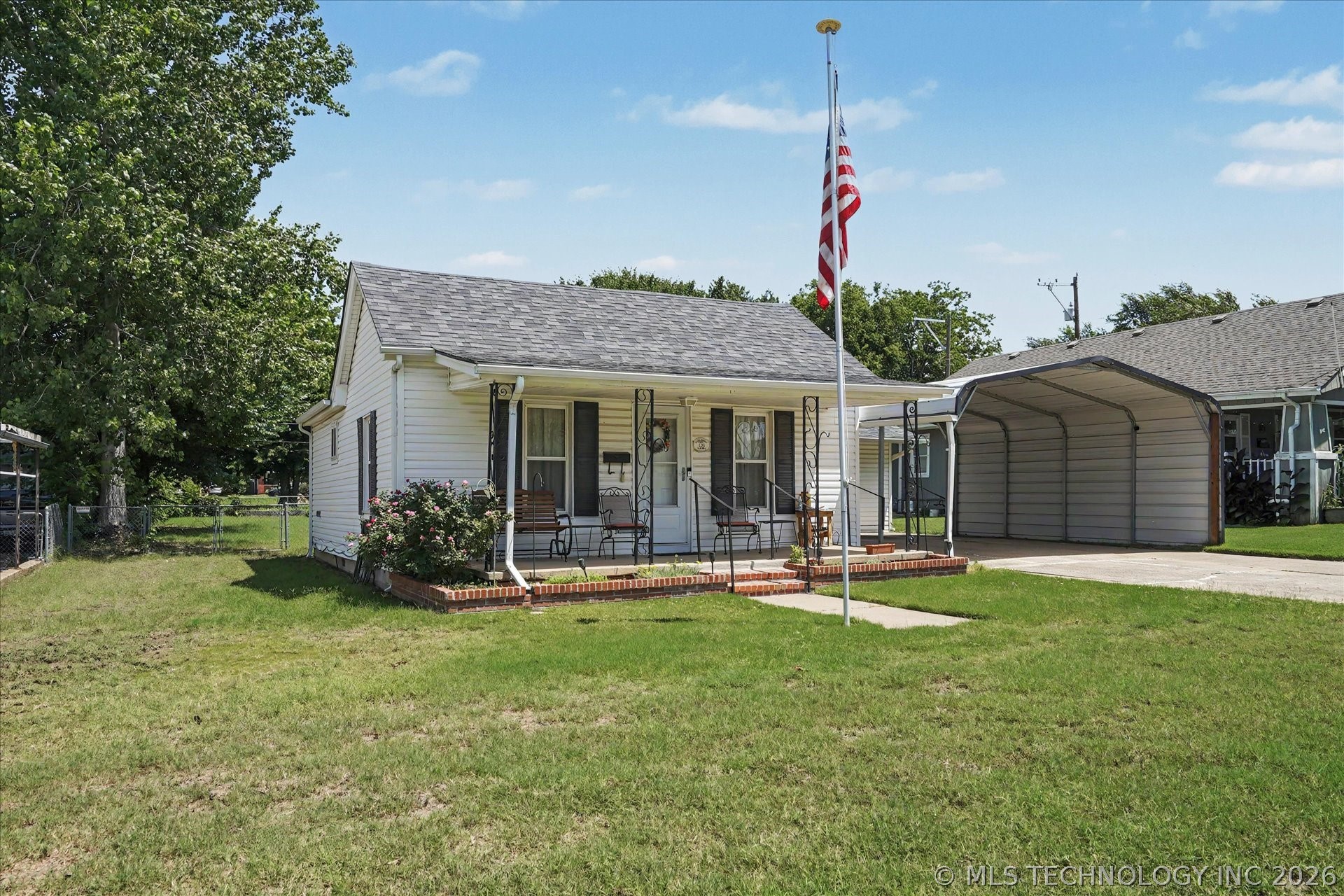 121 W Cleveland Avenue Sapulpa OK 74066