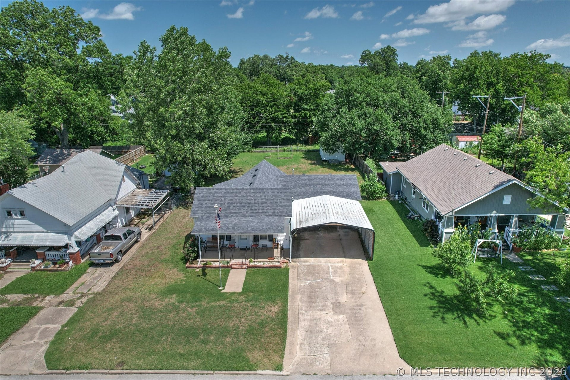 121 W Cleveland Avenue Sapulpa OK 74066