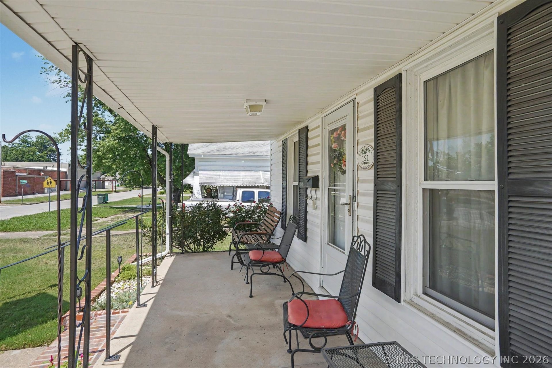 121 W Cleveland Avenue Sapulpa OK 74066