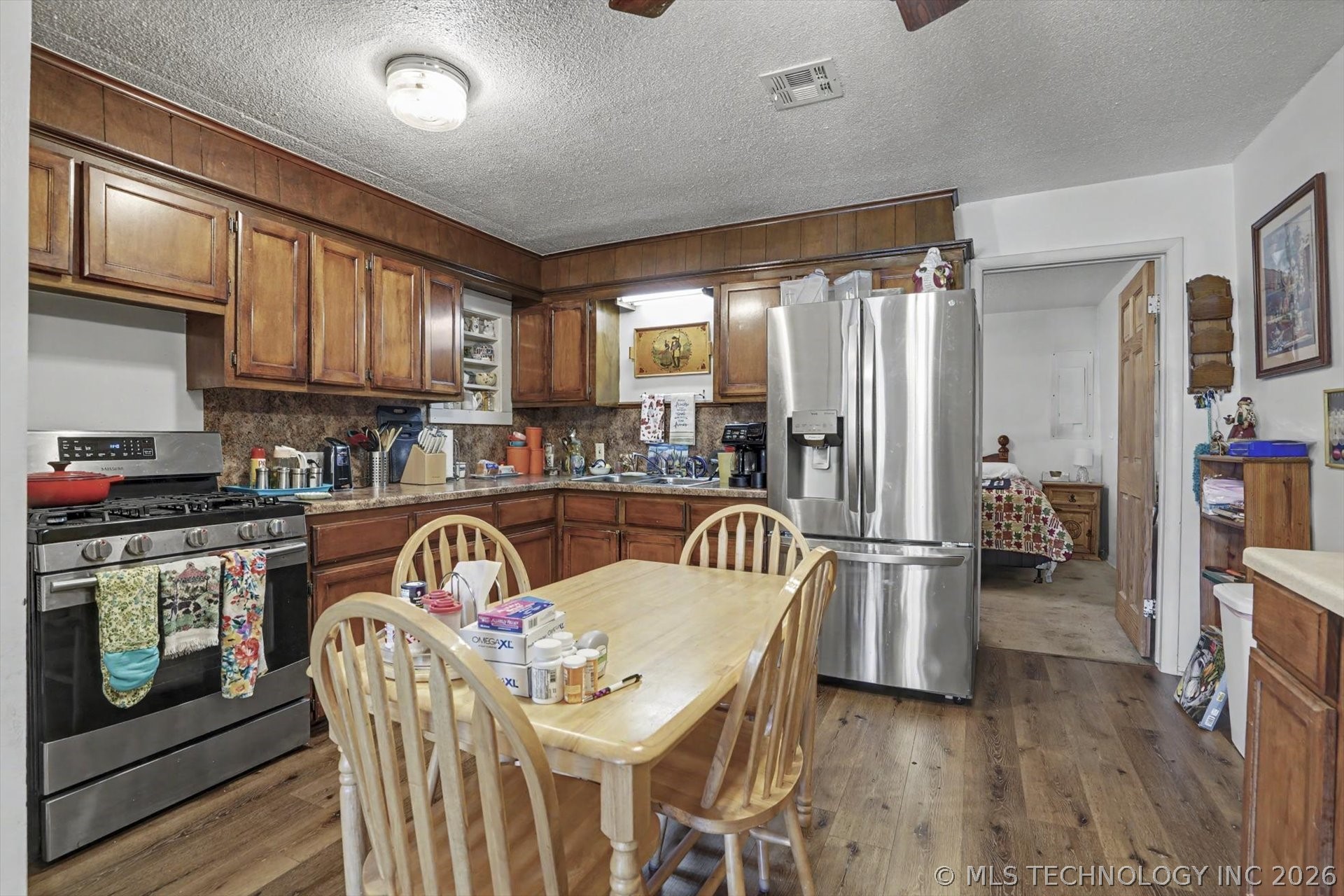 121 W Cleveland Avenue Sapulpa OK 74066