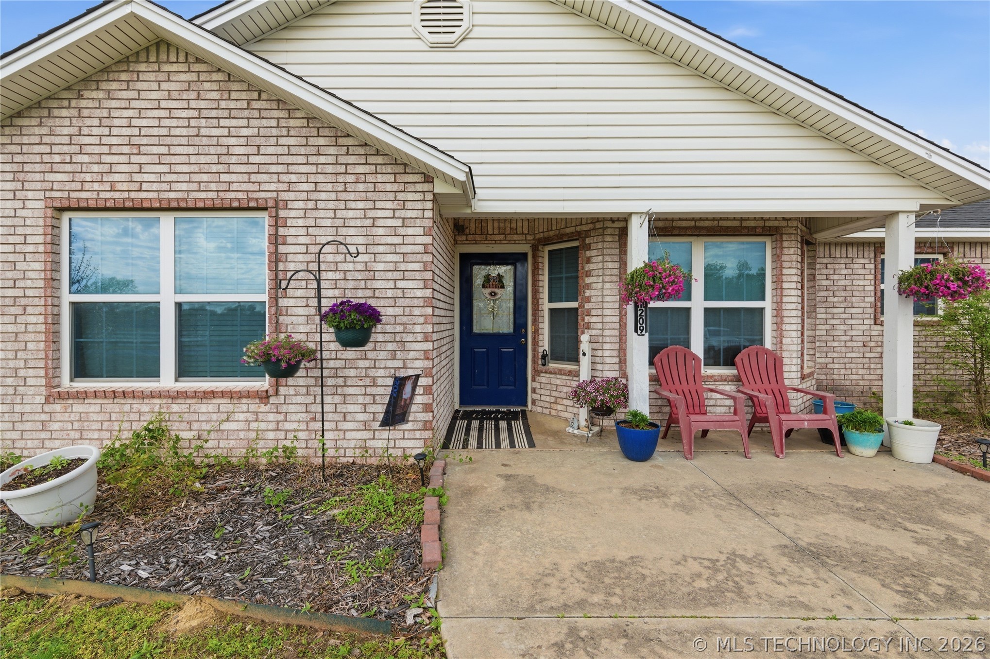1209 N 4266 Road Pryor OK 74361