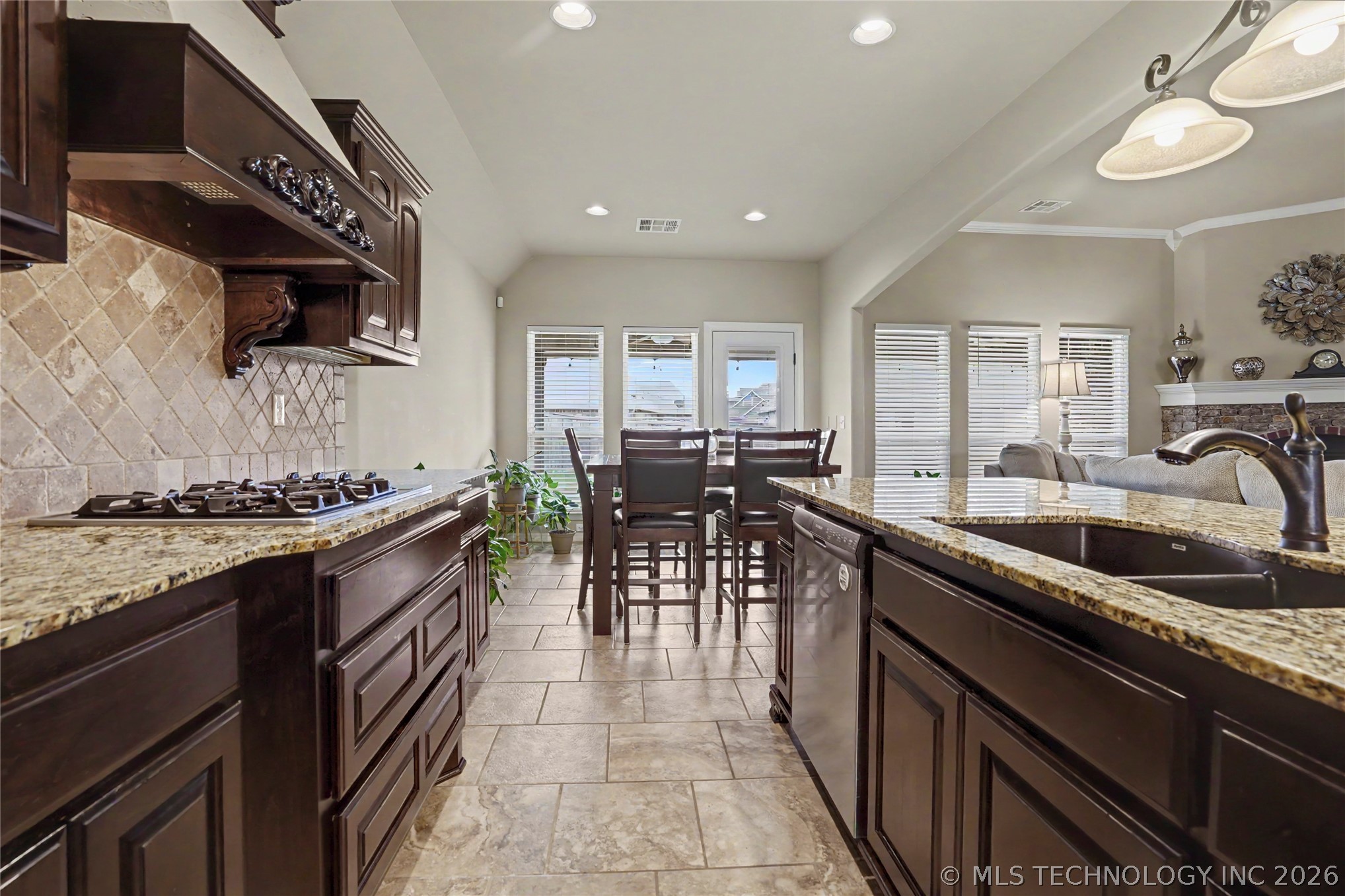 7201 E Memphis Street Broken Arrow OK 74014