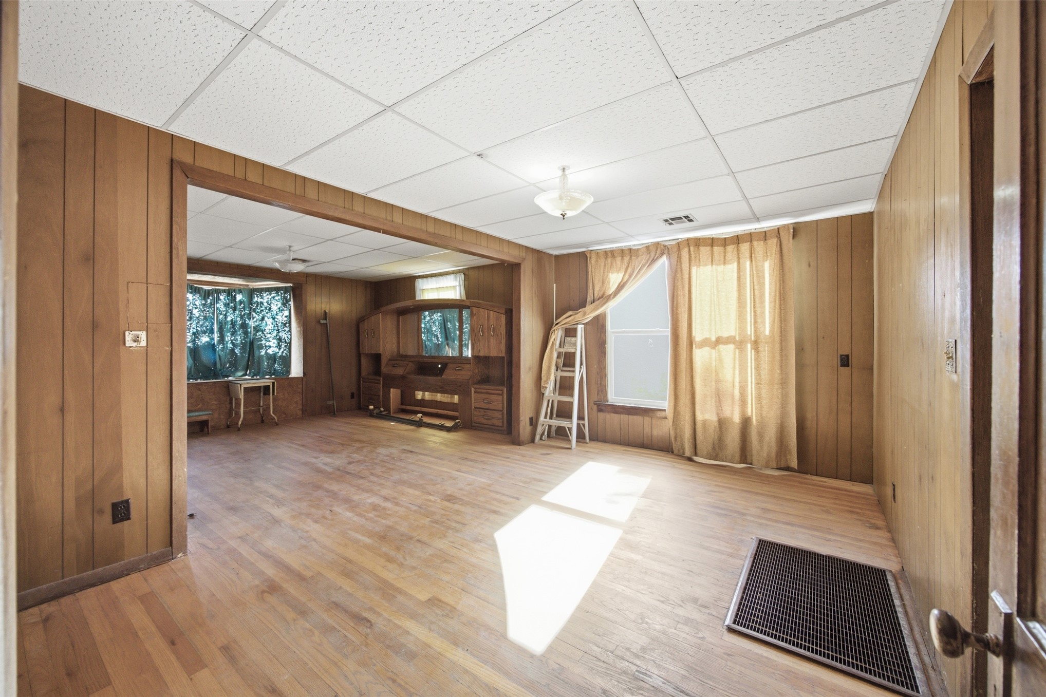 201 W Madison Mcalester OK 74501
