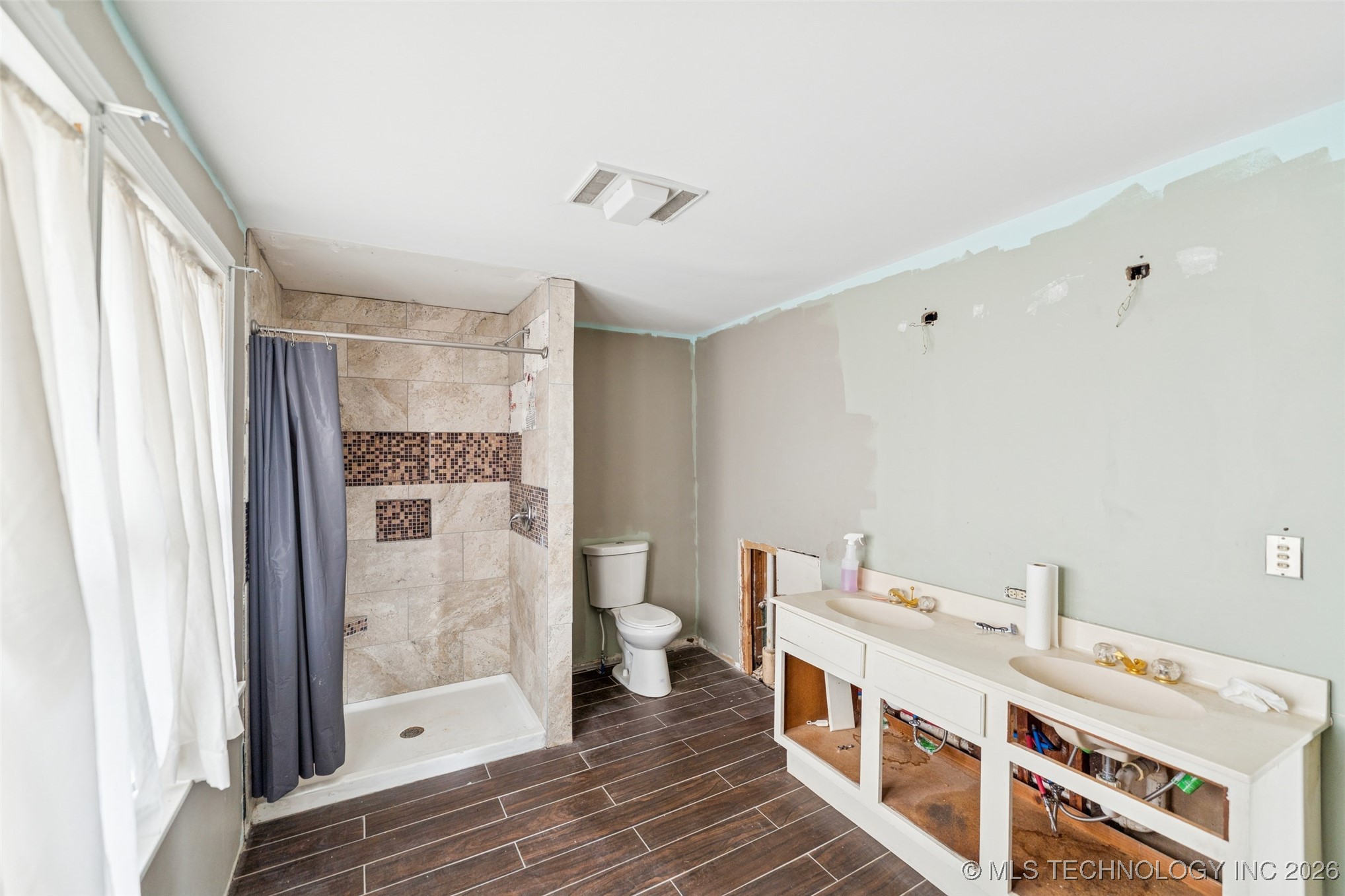 303 N Smith Vinita OK 74301