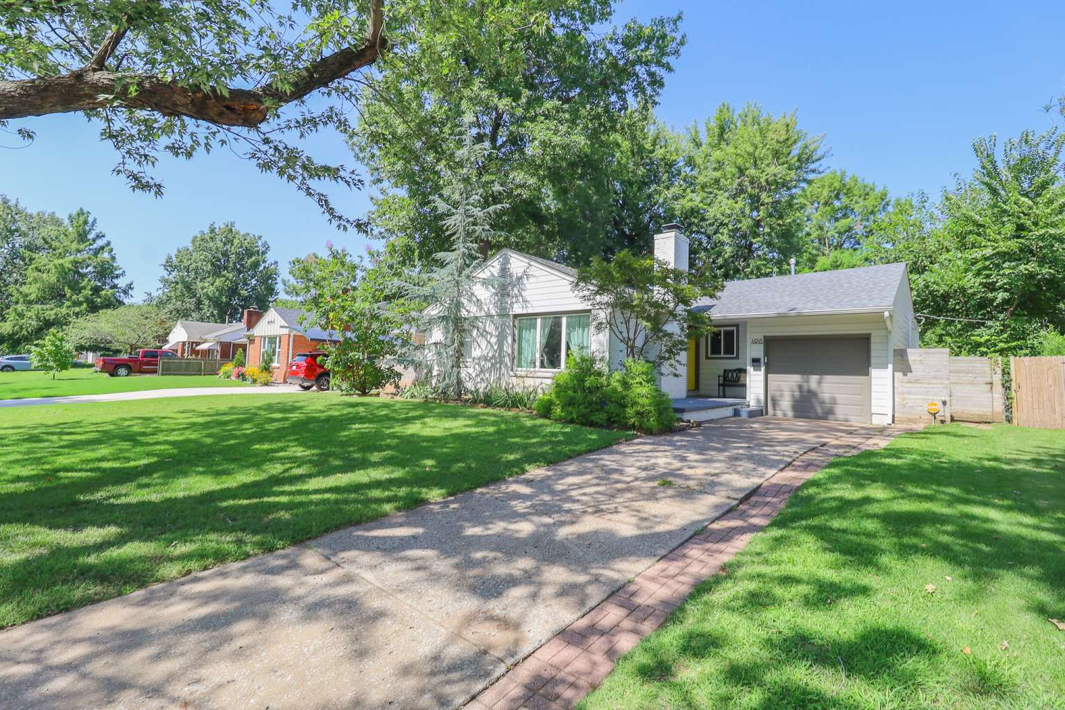4918 S Madison Avenue Tulsa OK 74105