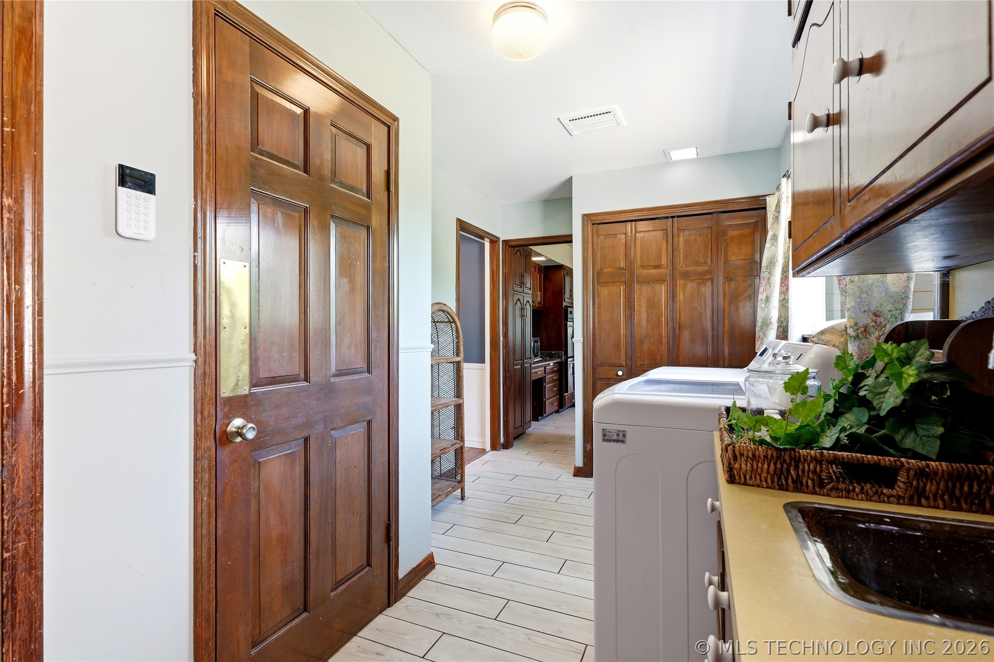 108 S Bettes Avenue Wagoner OK 74467